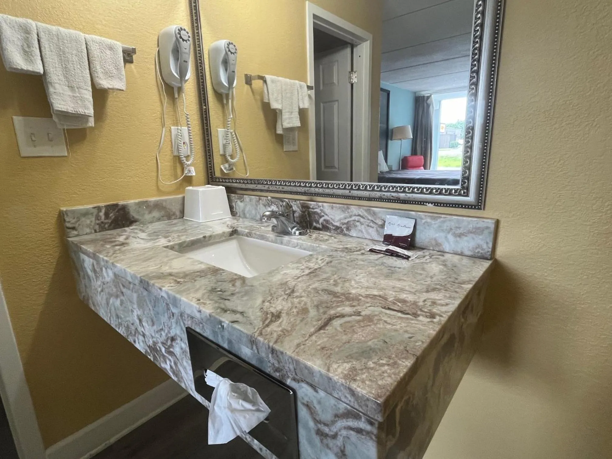 Super 8 By Wyndham Kingsland I-95 Naval Base Area