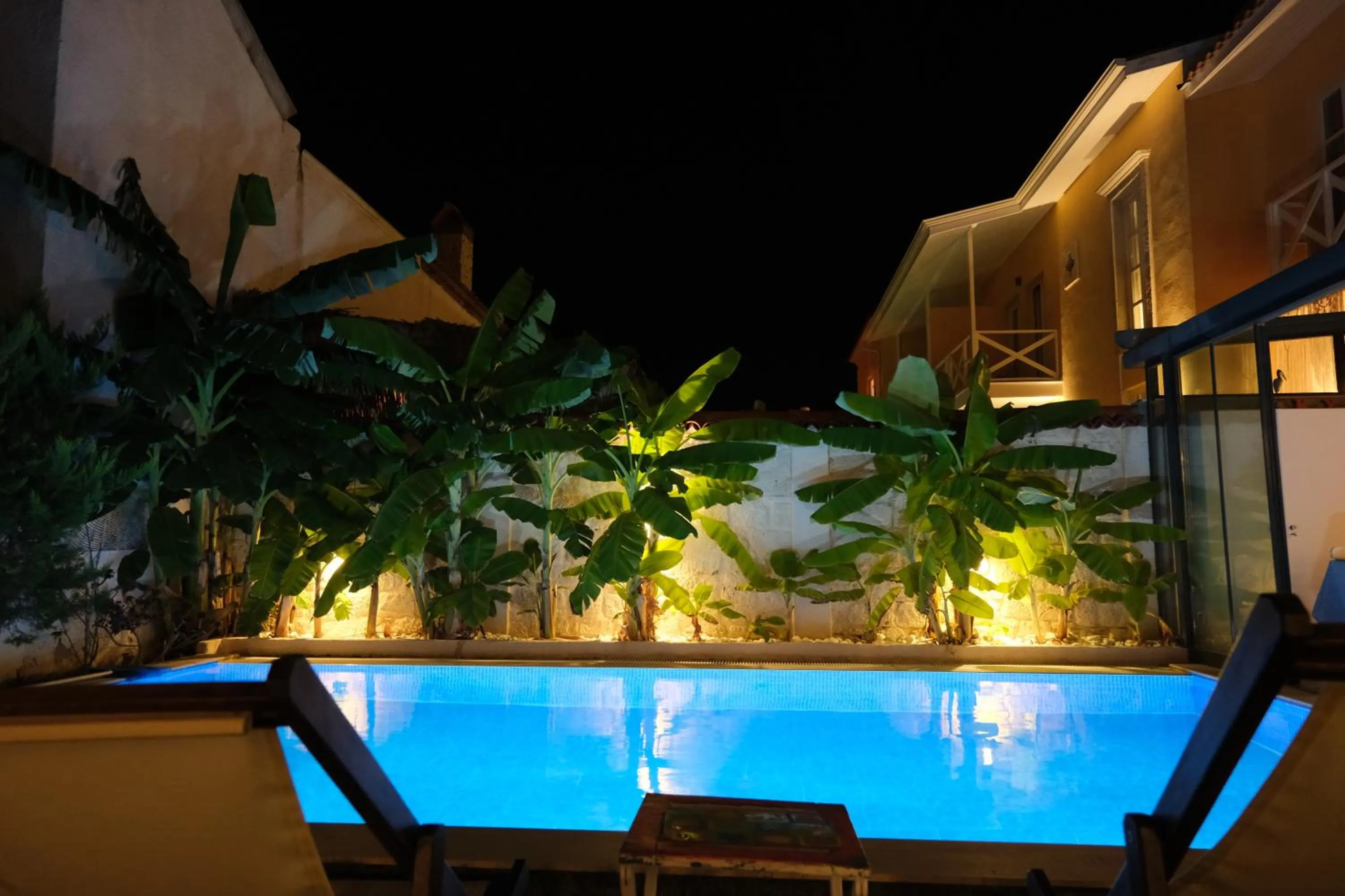 Swimming pool in Kybele Suites Alaçatı