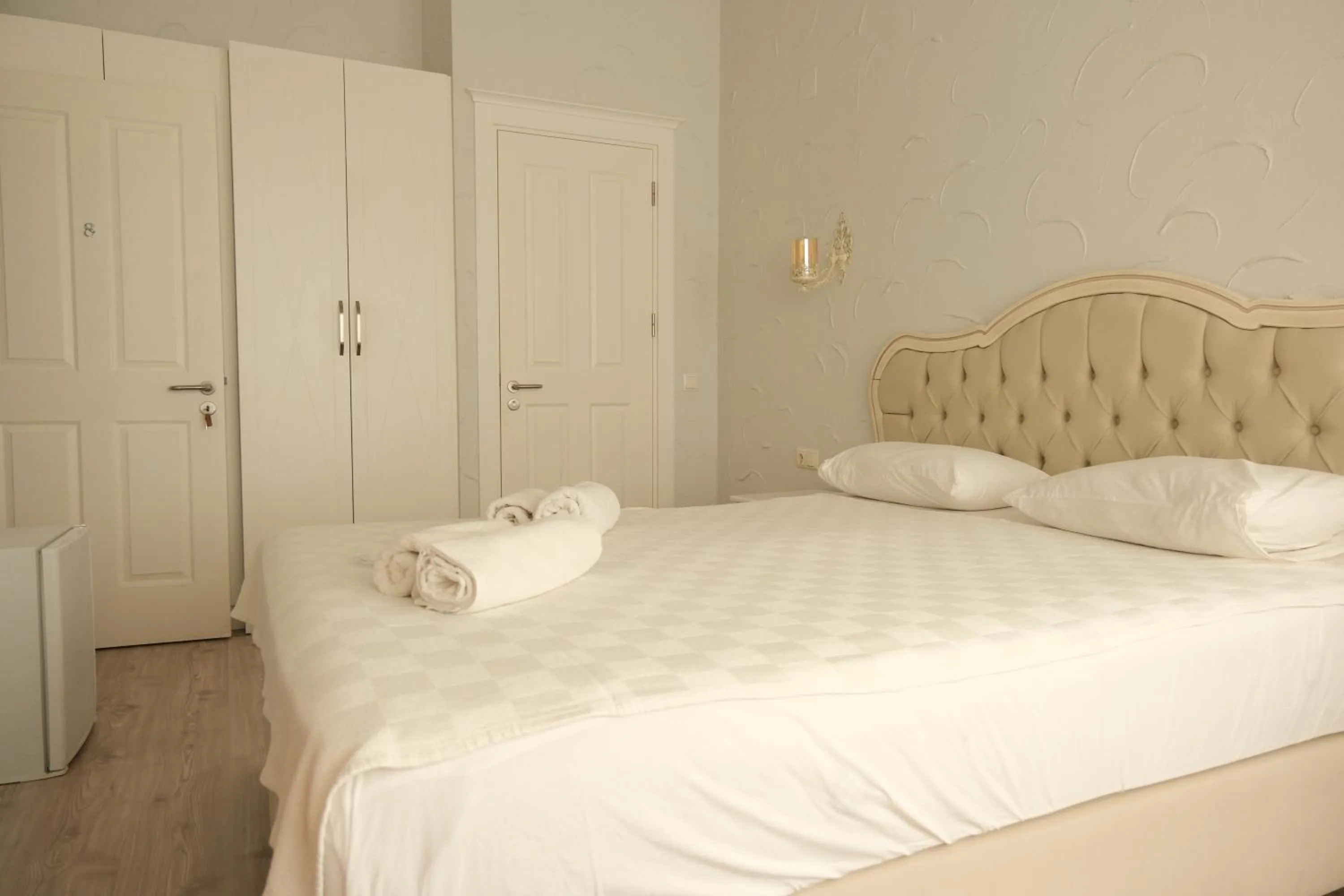 Bed in Kybele Suites Alaçatı