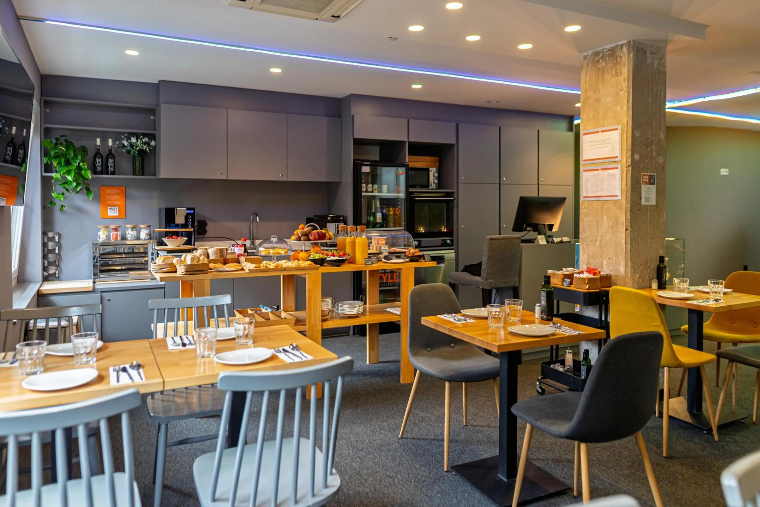 Seating area in Nest Style Valencia