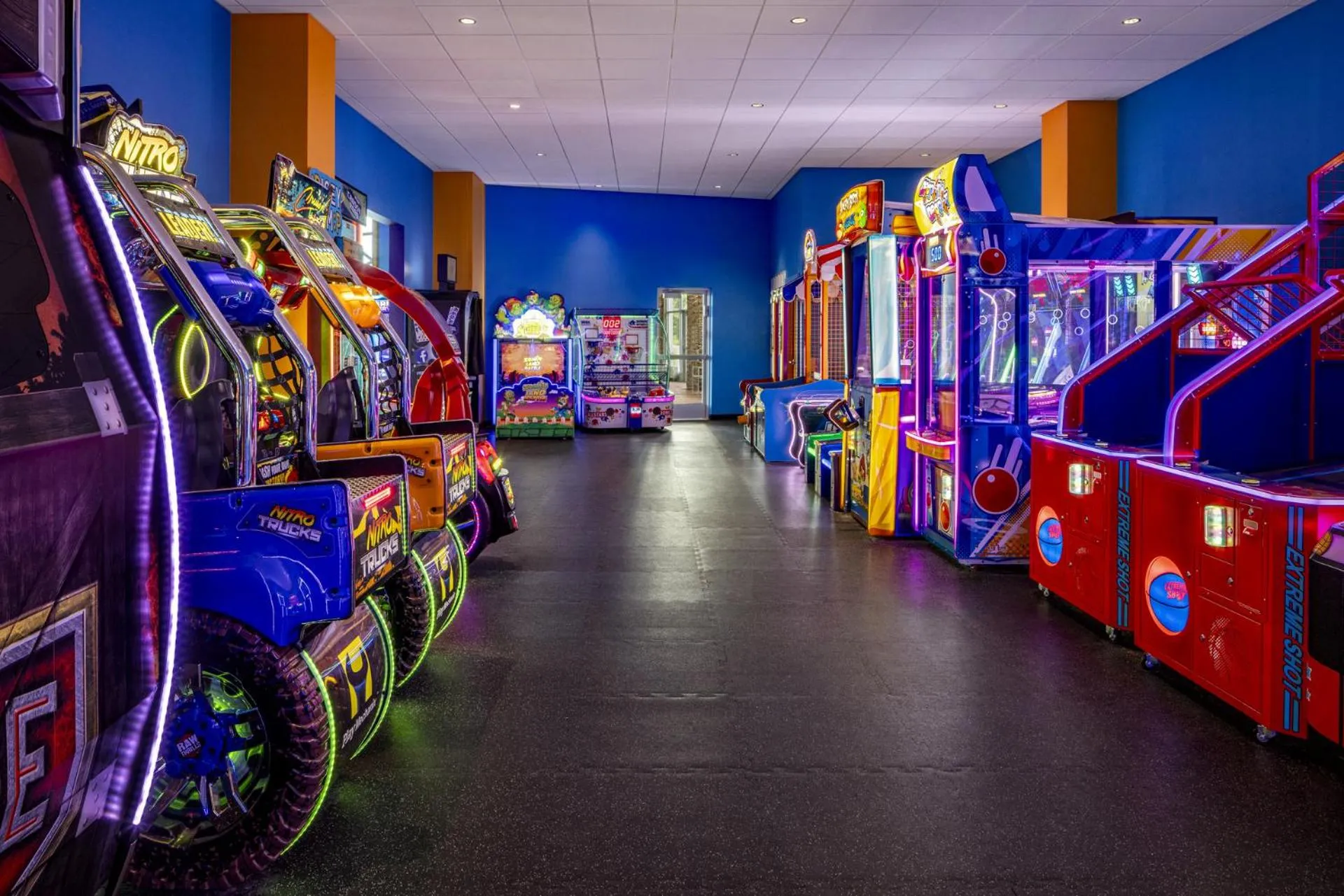 Game Room in Isle Casino Hotel Waterloo, A Caesars Destination