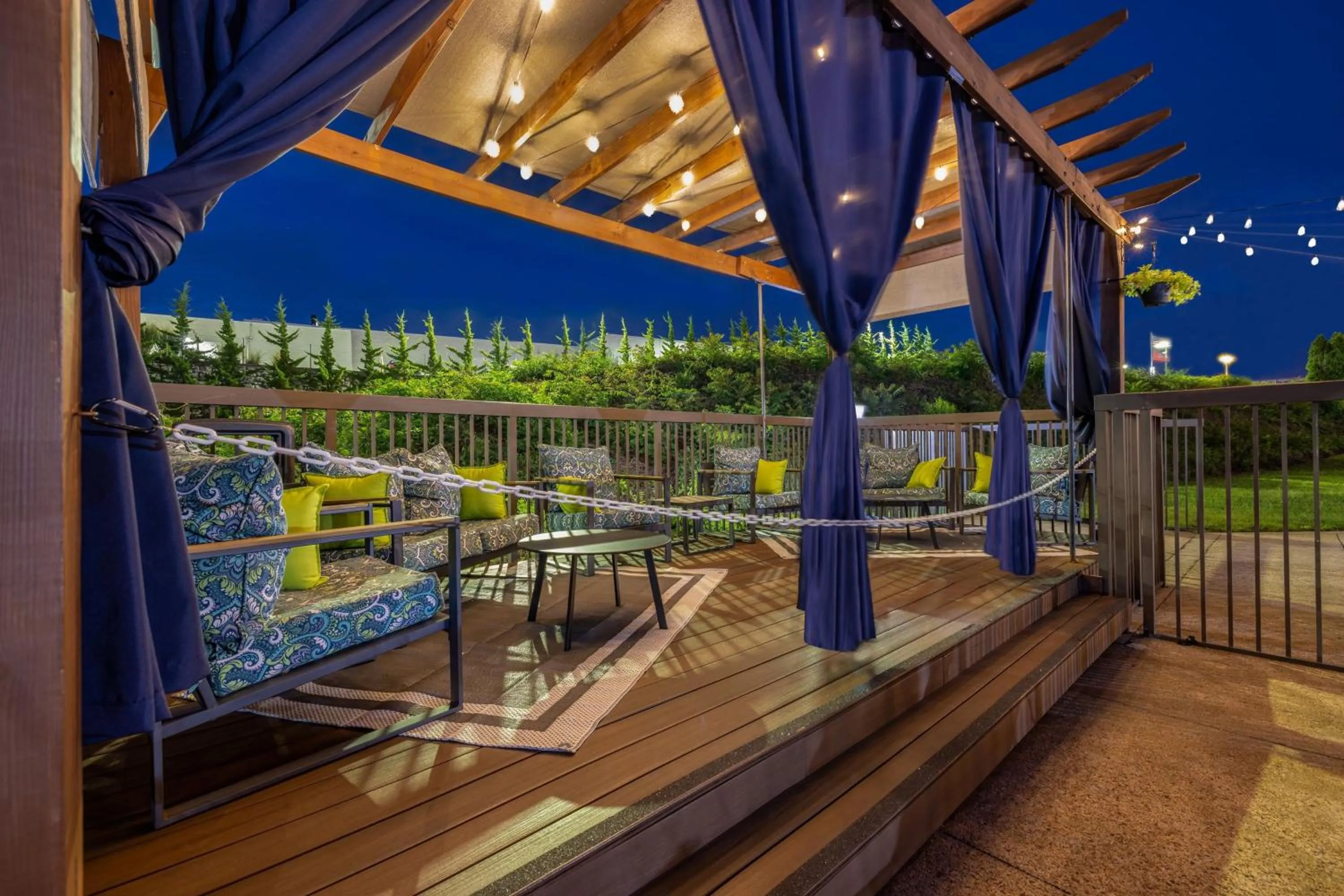 Area and facilities in Hotel Preston Nashville Airport