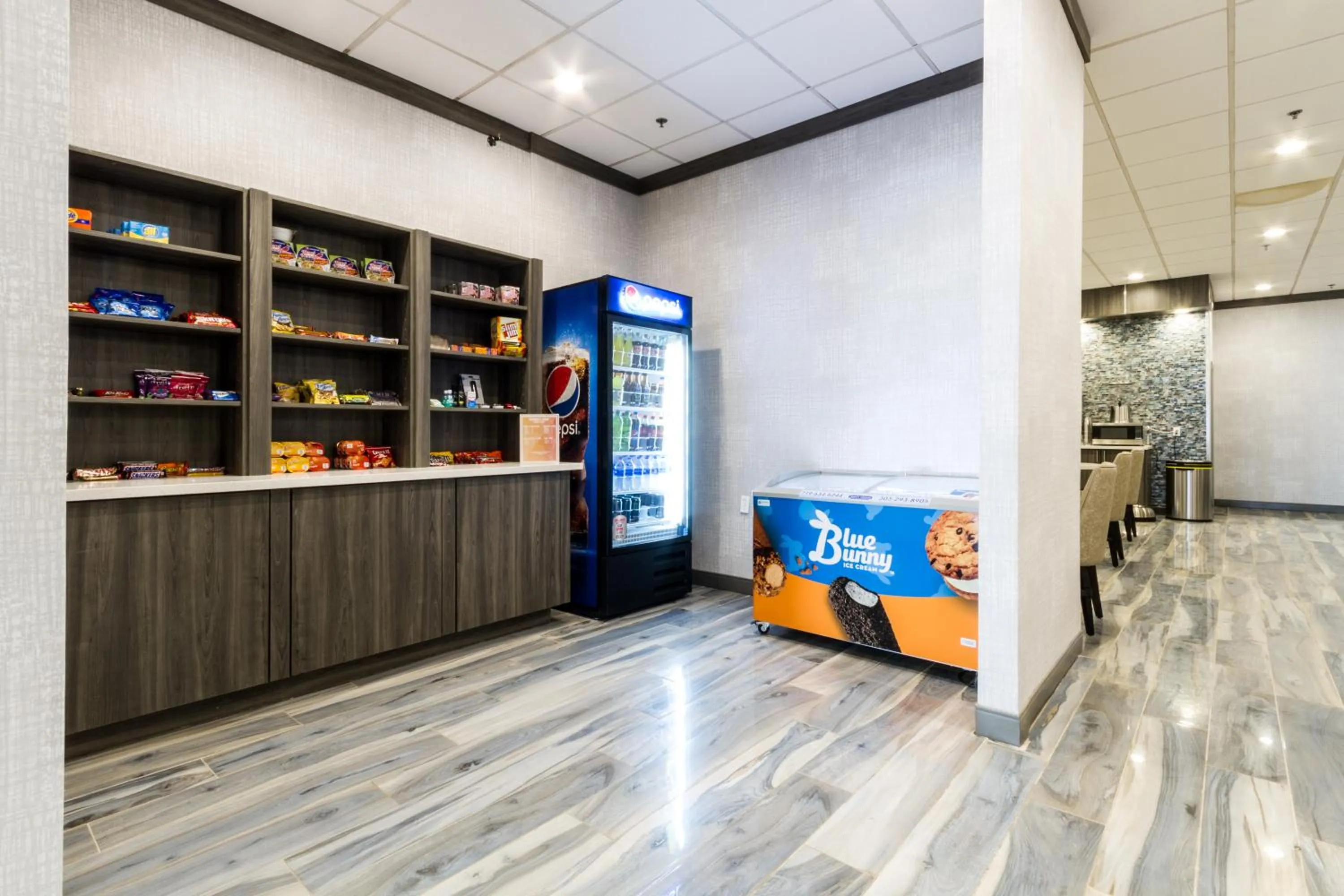 On-site shops in Best Western Plus Executive Residency Denver-Central Park Hotel