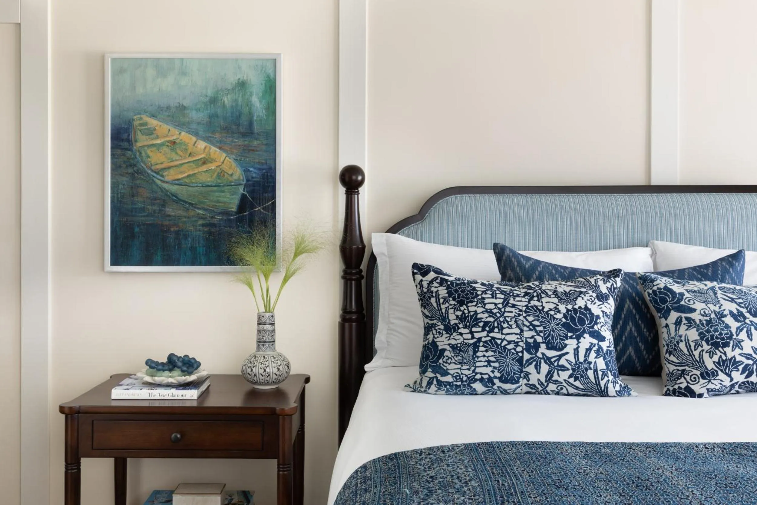 Bed in Shutters On The Beach