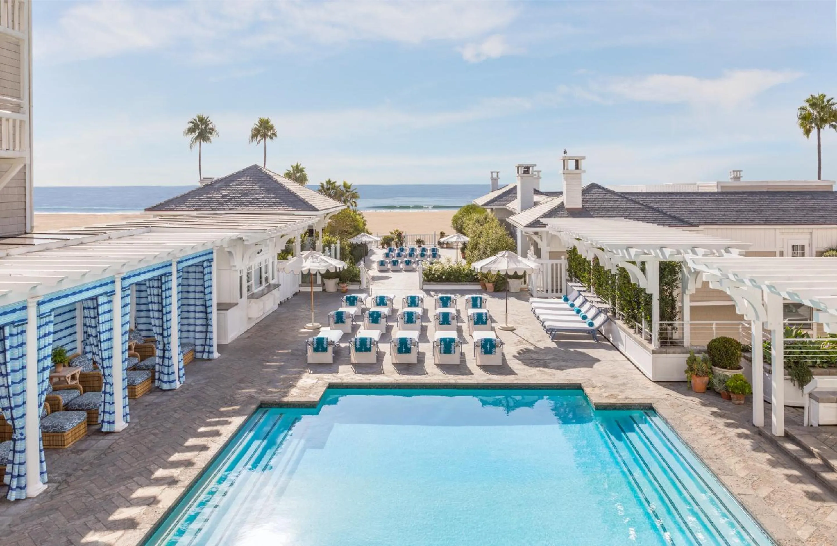 Swimming pool in Shutters On The Beach