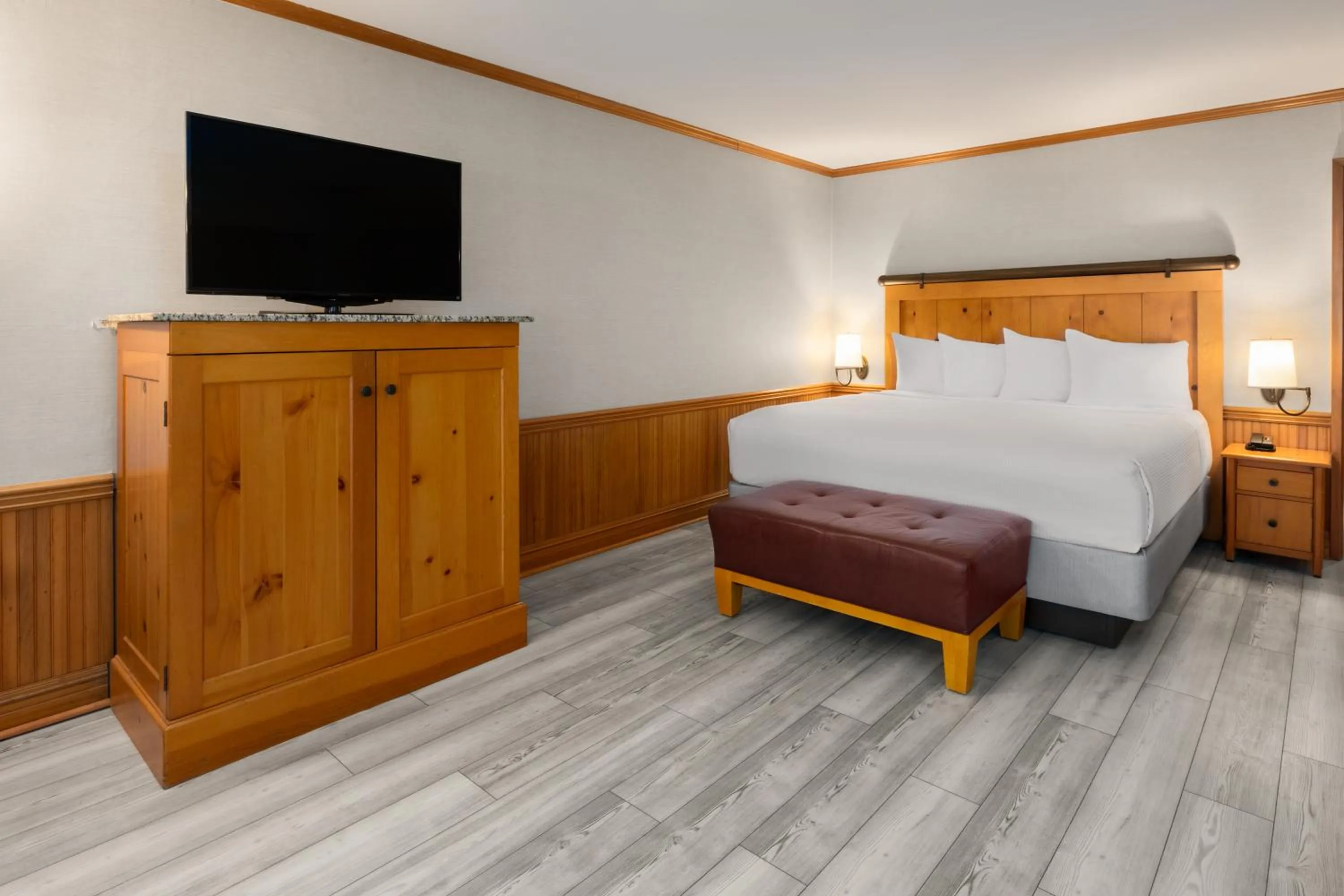 Bed in Semiahmoo Resort Golf & Spa, Trademark Collection by Wyndham