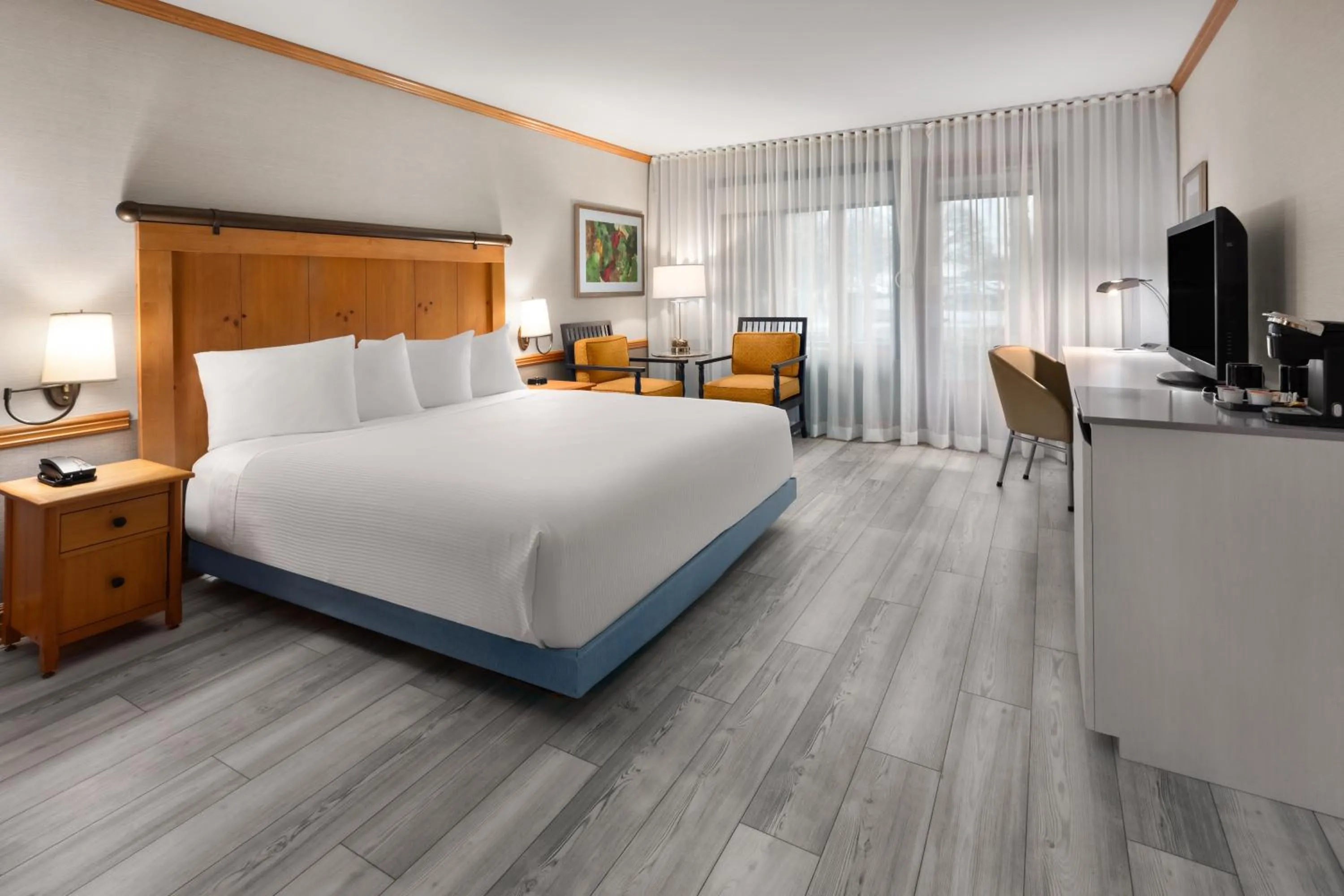 Bed in Semiahmoo Resort Golf & Spa, Trademark Collection by Wyndham