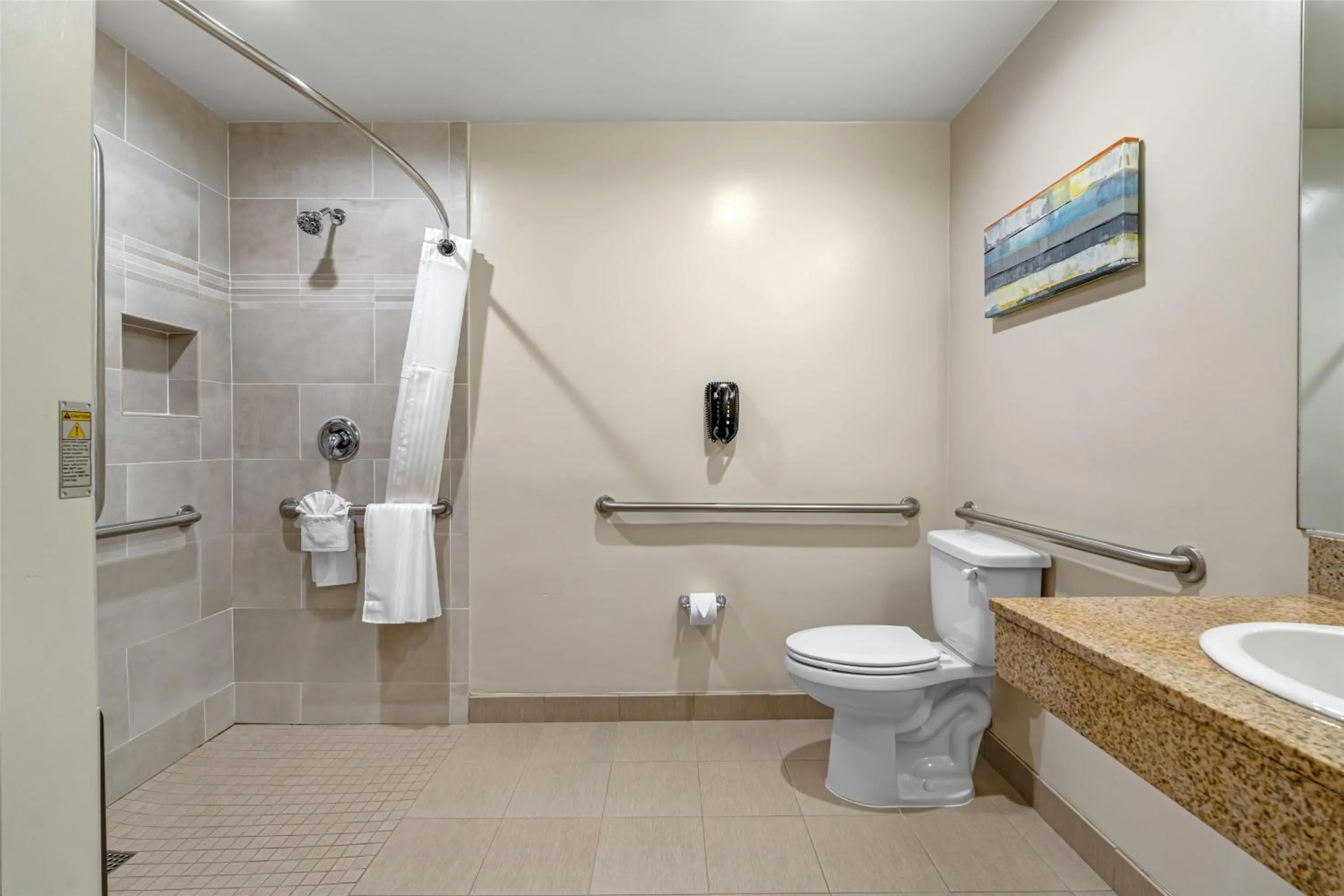 Bathroom in Best Western Plus Park Place Inn - Mini Suites