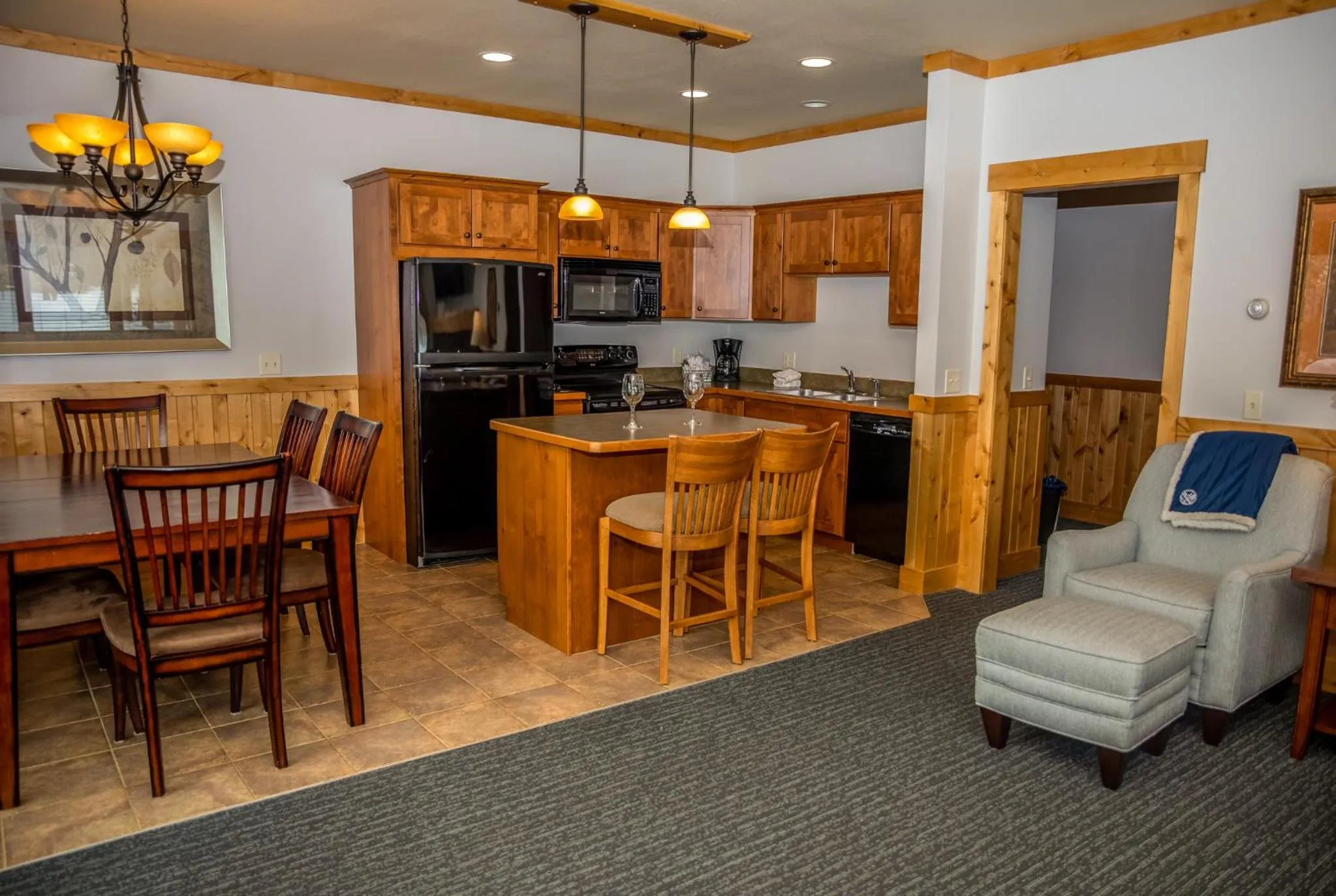 Kitchen or kitchenette in Ruttger's Bay Lake Resort
