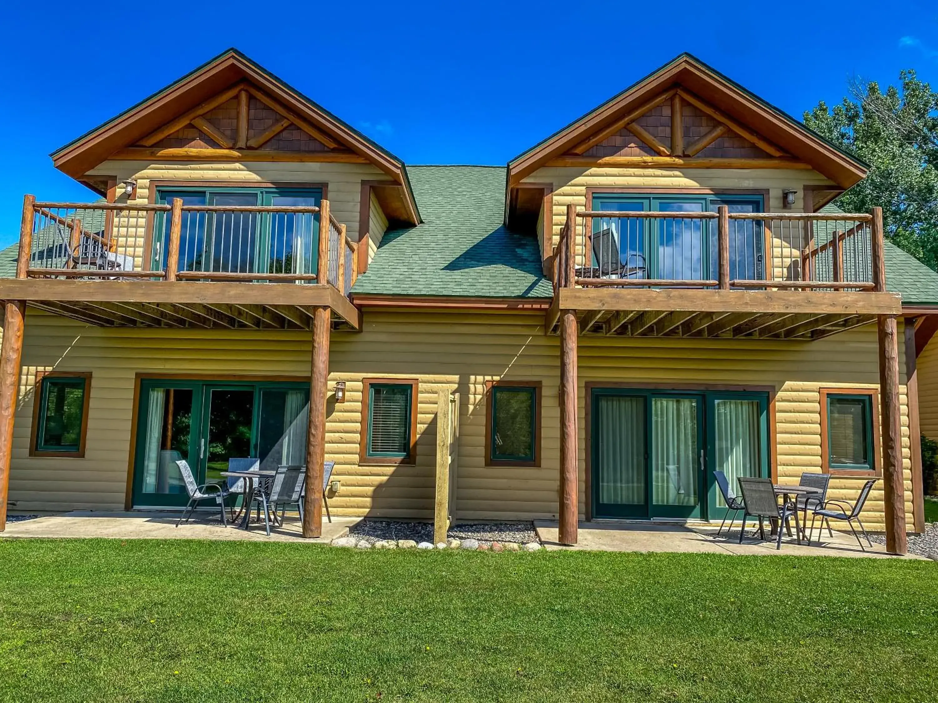 Three-Bedroom Villa in Ruttger's Bay Lake Resort Three-Bedroom Villa in Ruttger's Bay Lake Resort