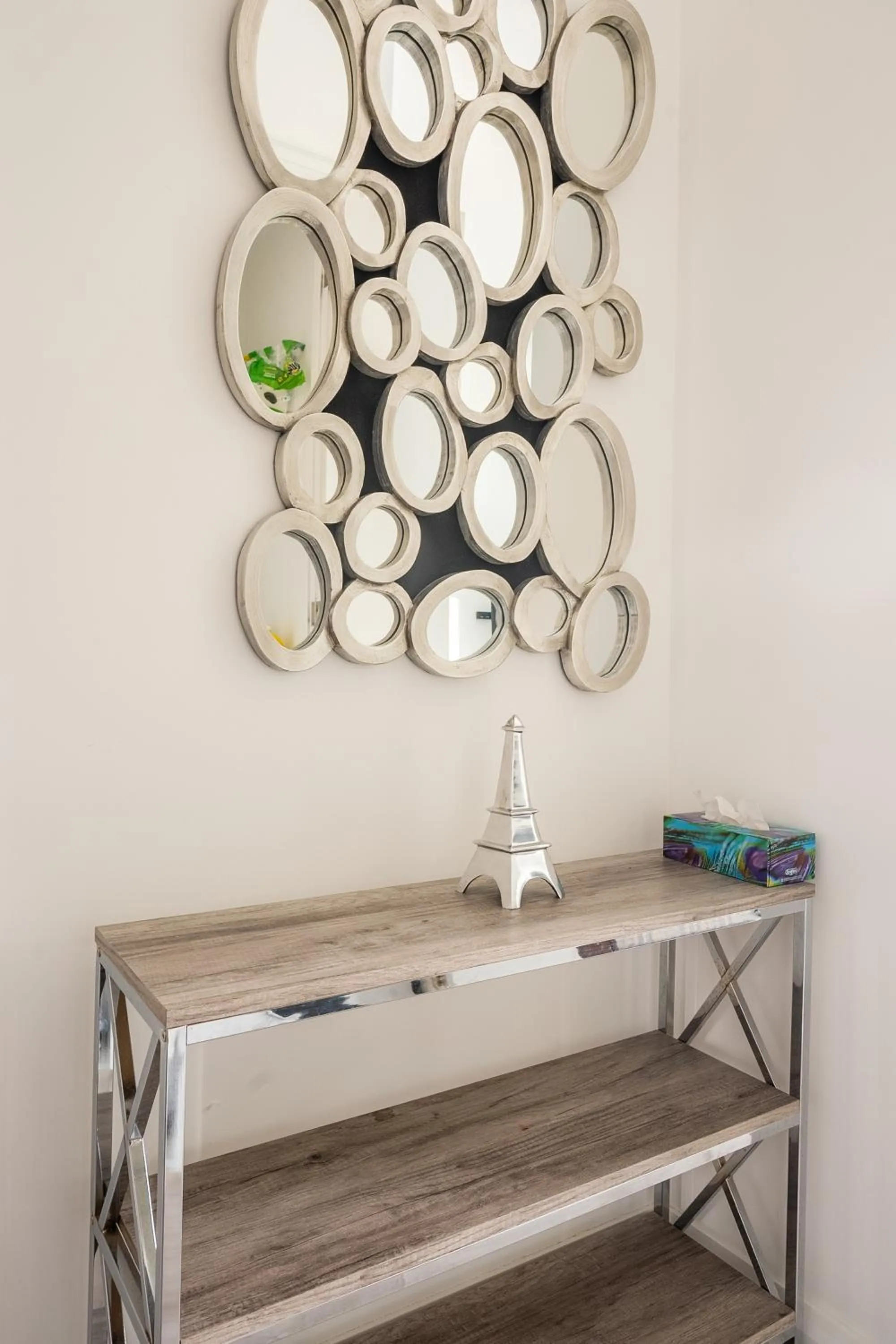 Living room in GLOBALSTAY Charming Yorkville Aprt