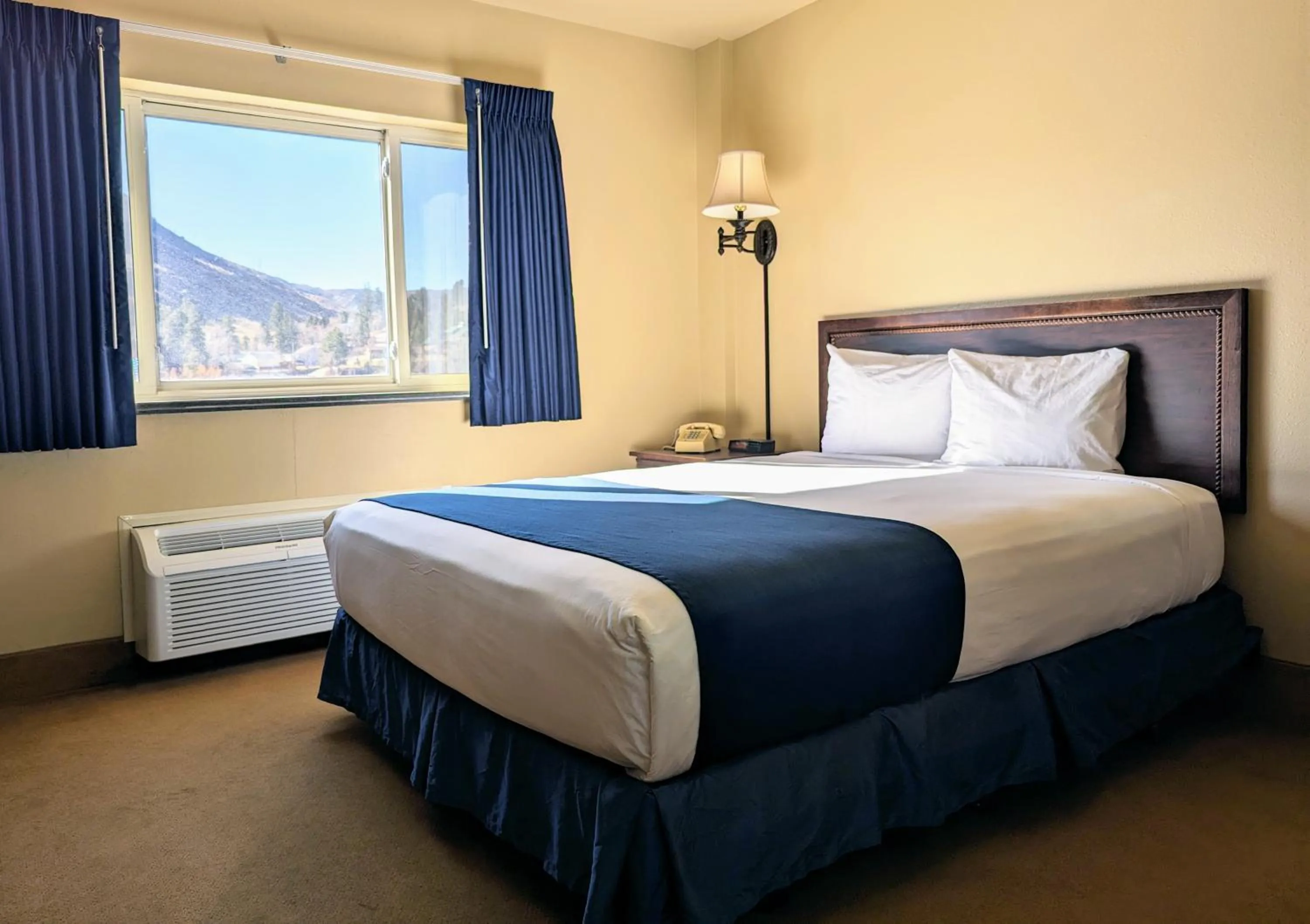 Bedroom, Bed in First Gold Gaming Resort