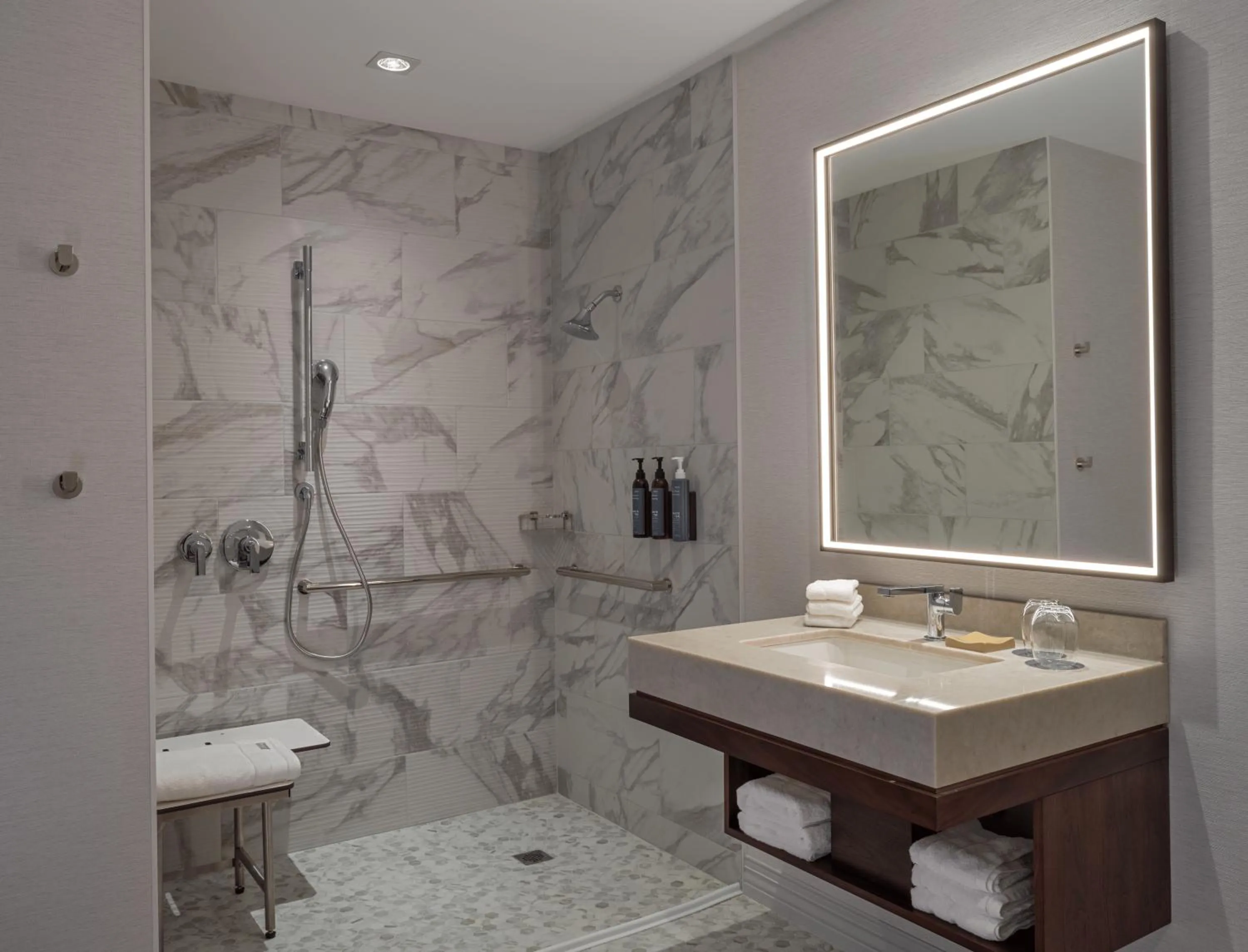 Shower in The Westin Houston Downtown