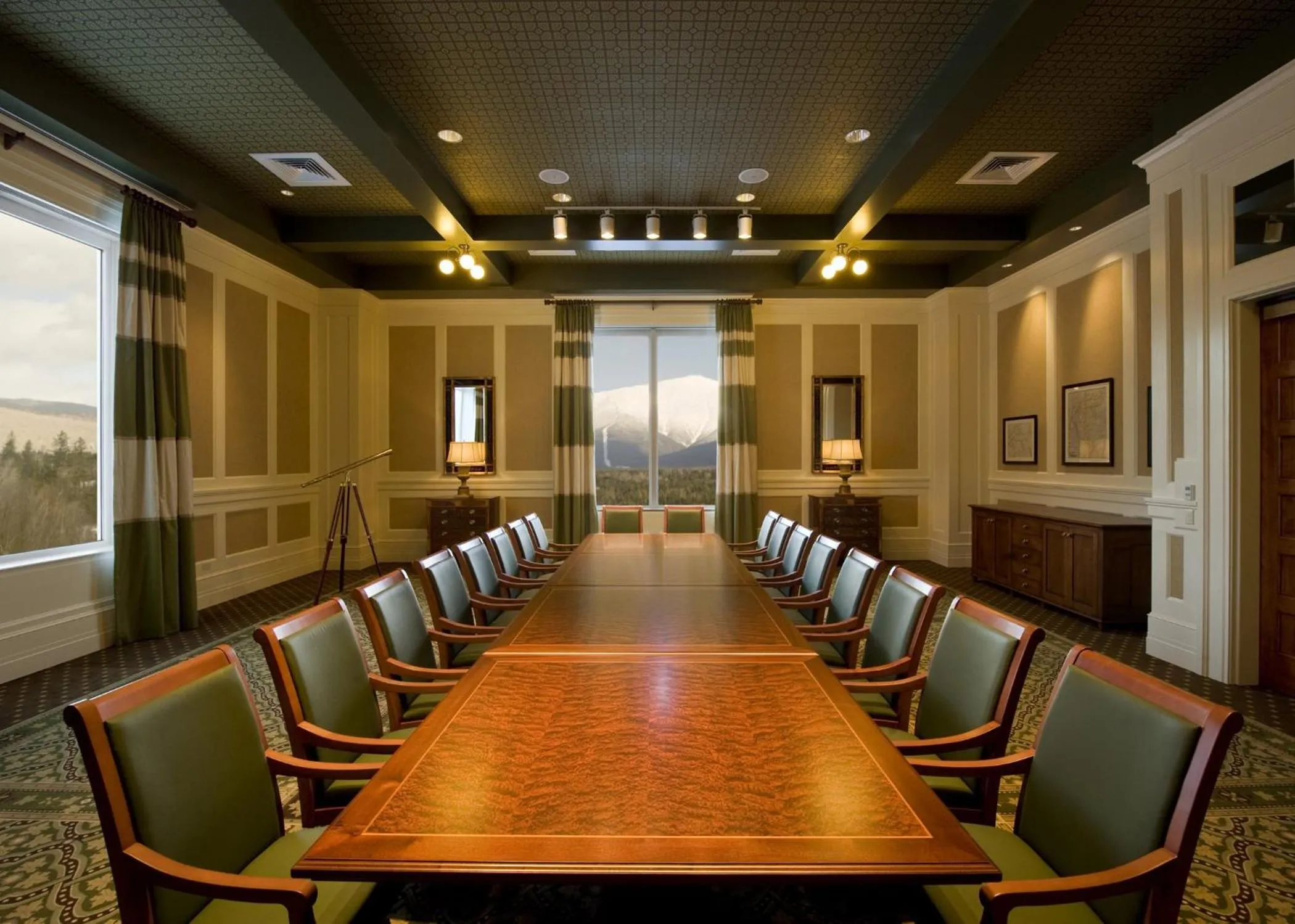 Meeting/conference room in Omni Mount Washington Resort & Spa