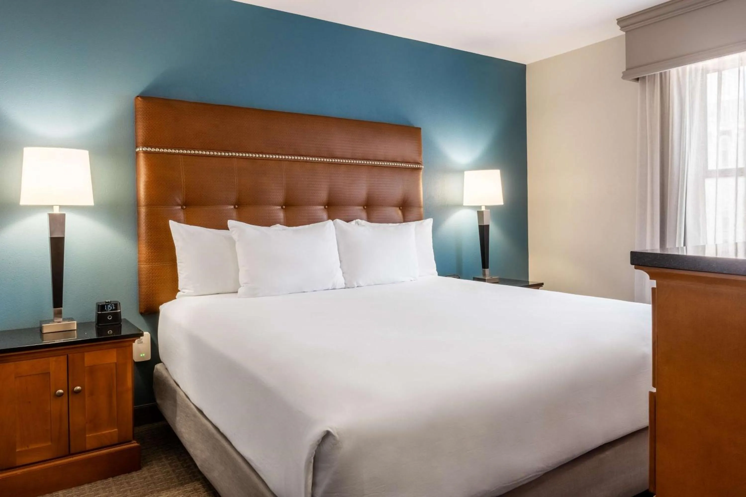 Bedroom, Bed in Drury Plaza Hotel Broadview Wichita