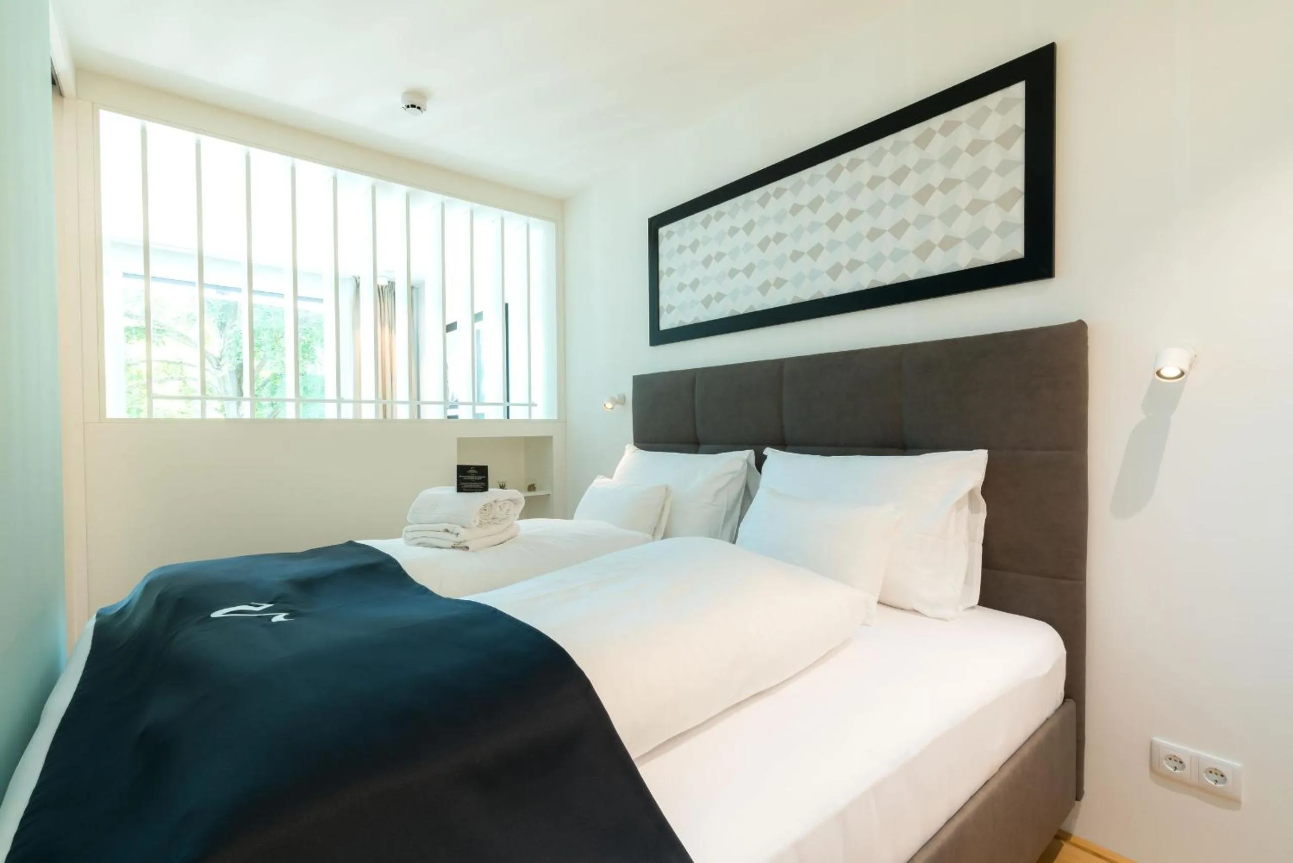 Bed in Vienna Residence, Hietzing - Schönbrunn