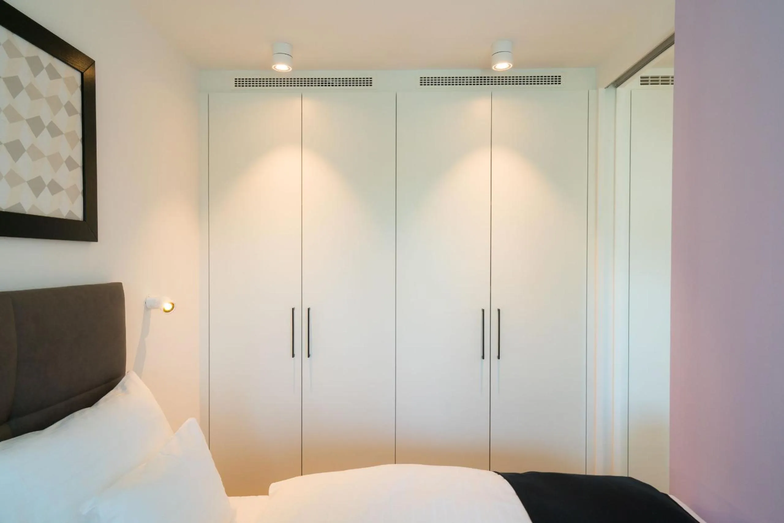 Bed in Vienna Residence, Hietzing - Schönbrunn