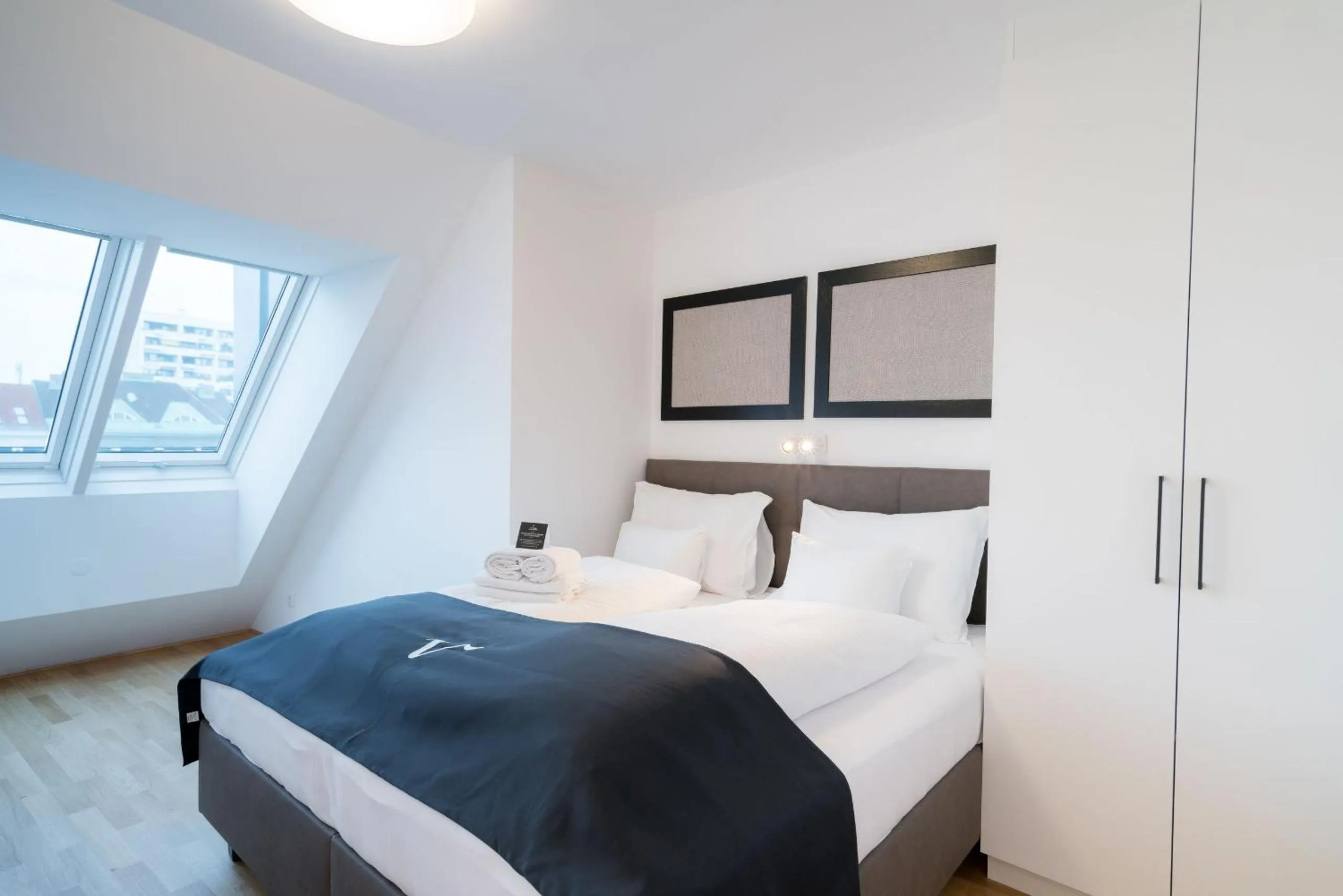 Bed in Vienna Residence, Hietzing - Schönbrunn