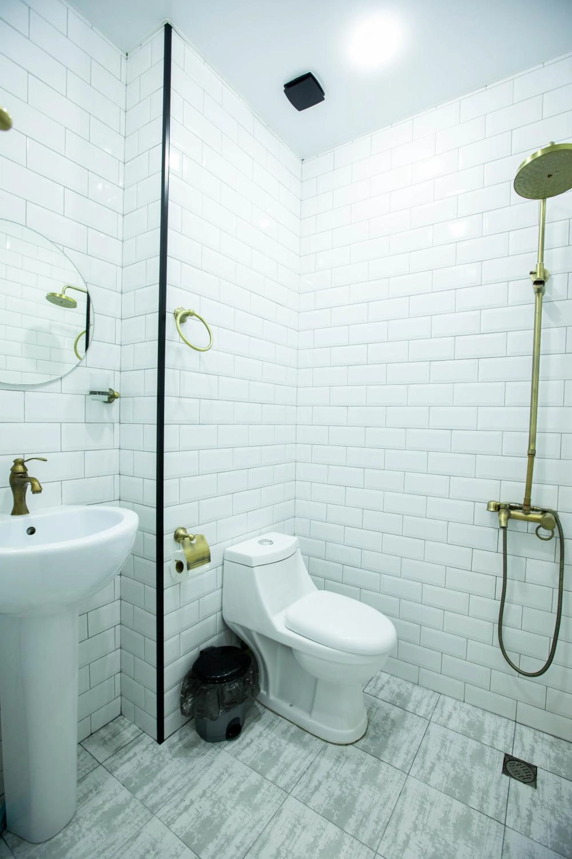 Bathroom in Level Up Hotel & Restaurant