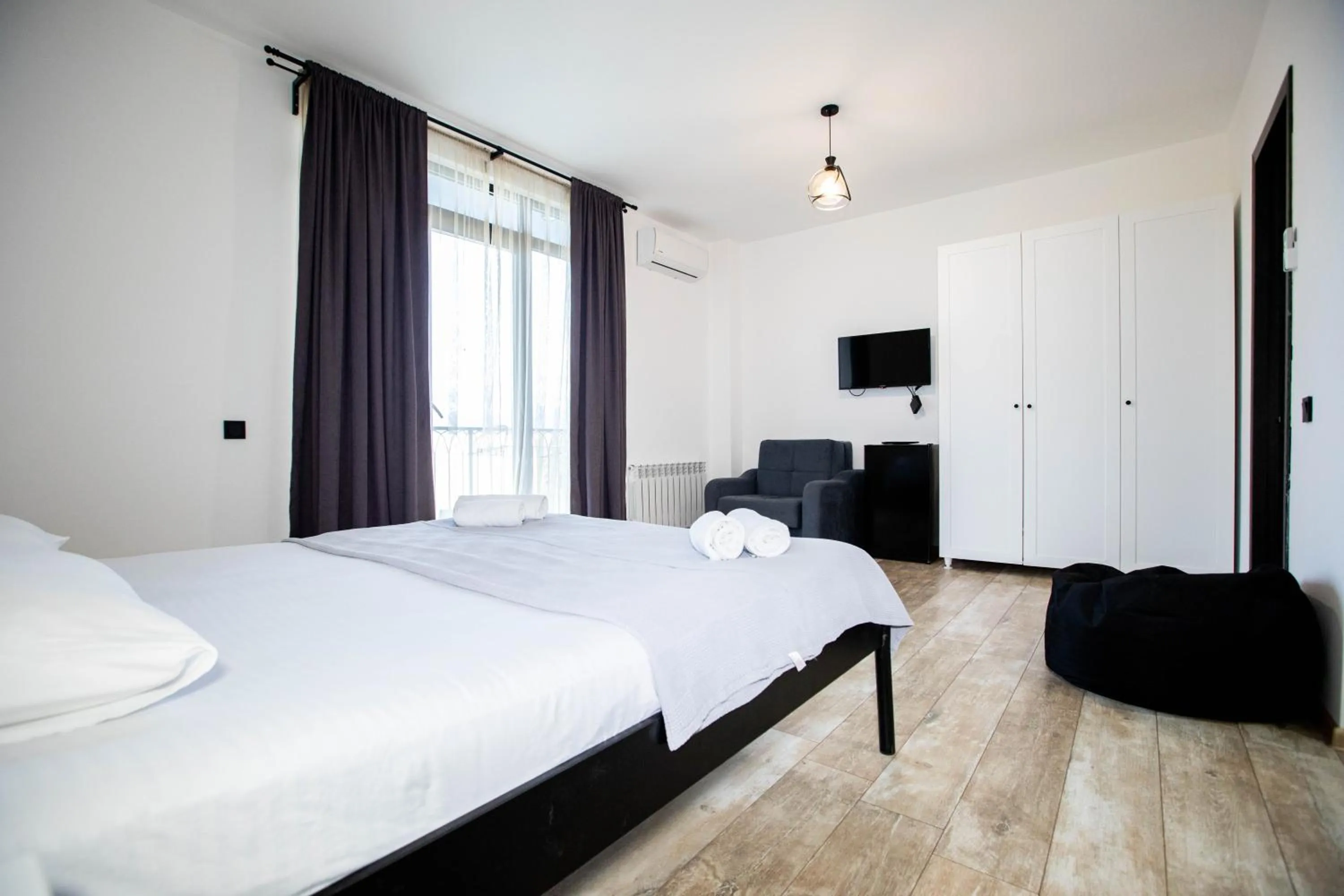 Bedroom, Bed in Level Up Hotel & Restaurant