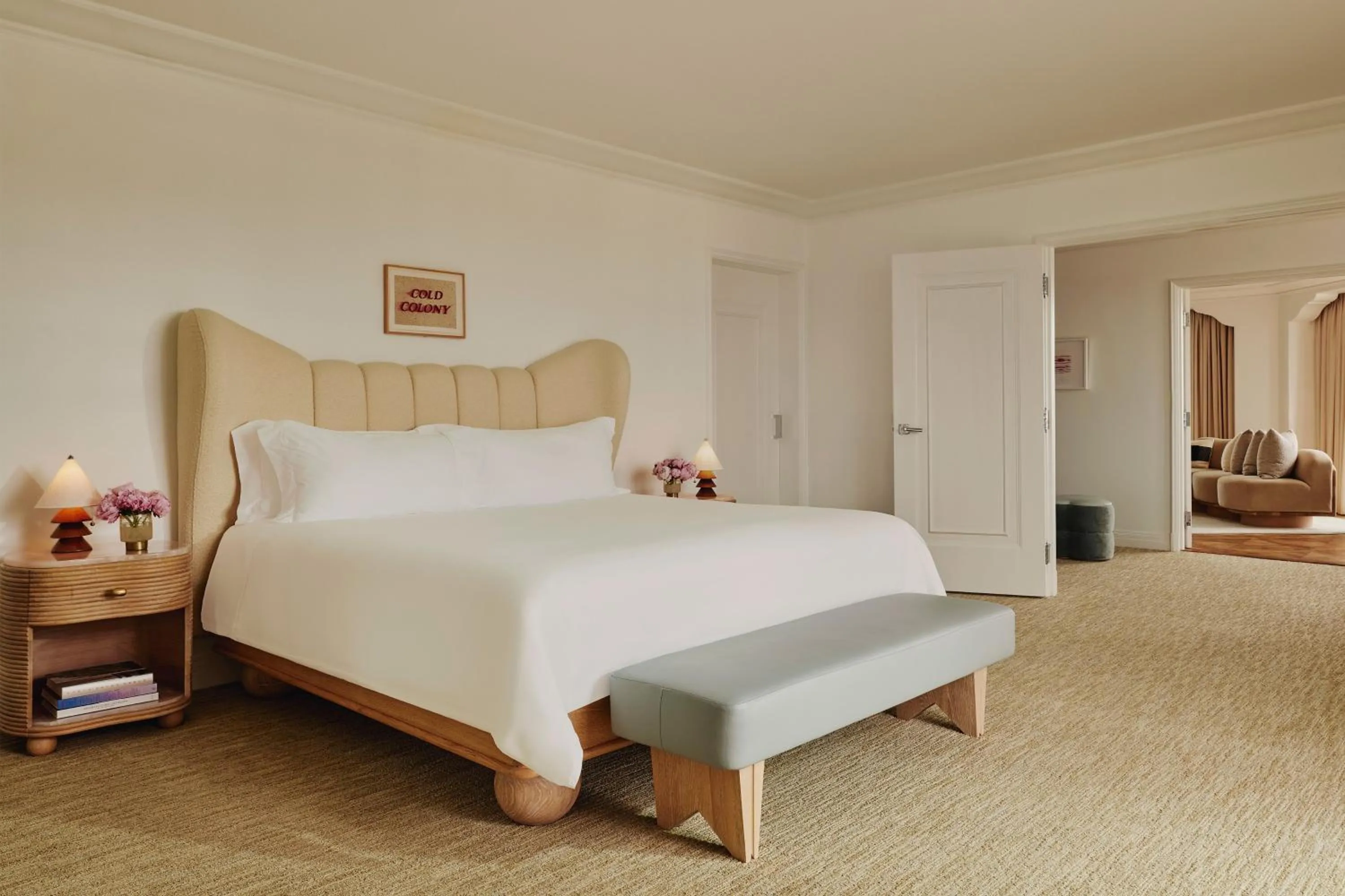 Bedroom, Bed in The Maybourne Beverly Hills, Maybourne