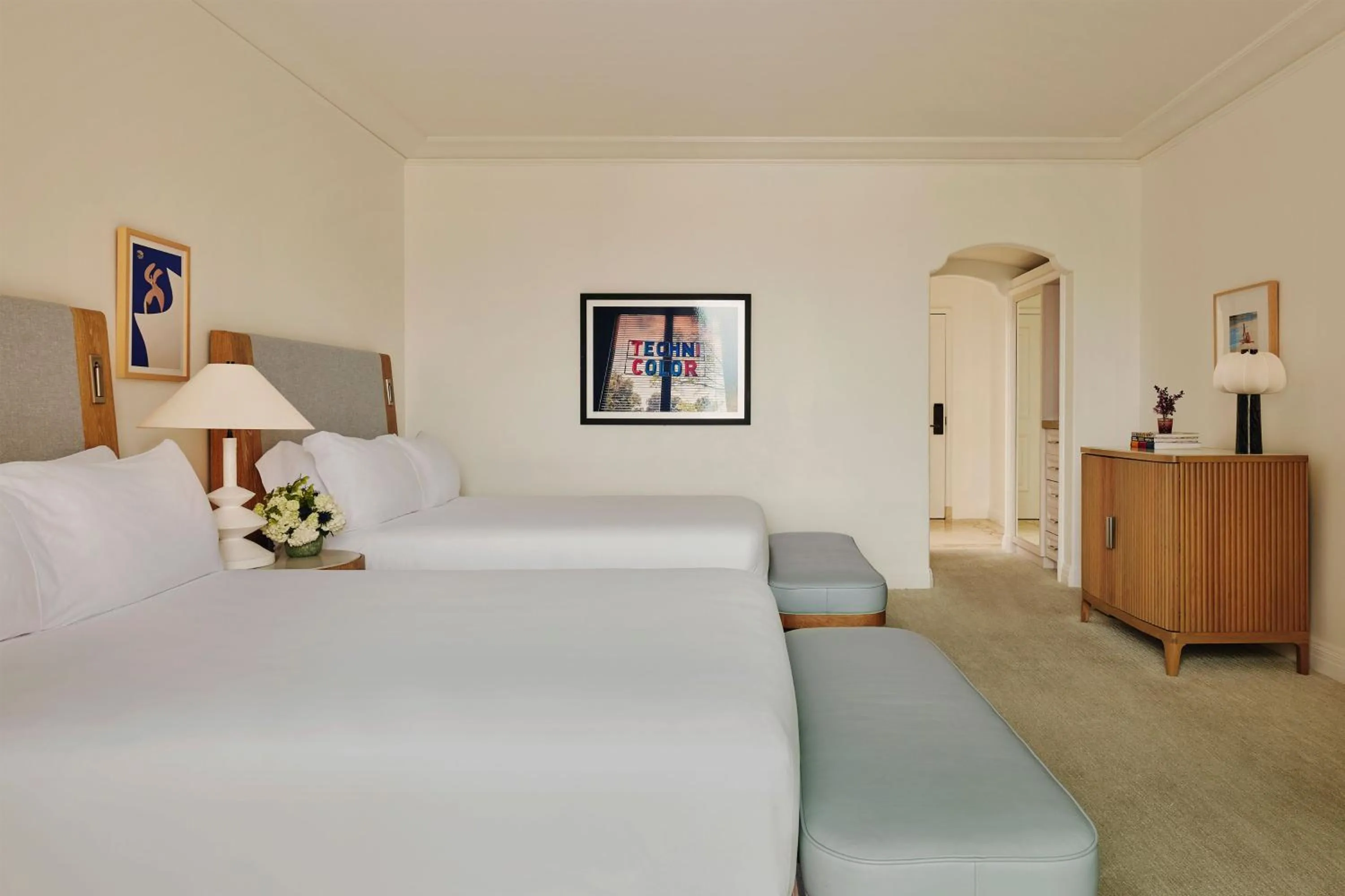 Bedroom, Bed in The Maybourne Beverly Hills, Maybourne