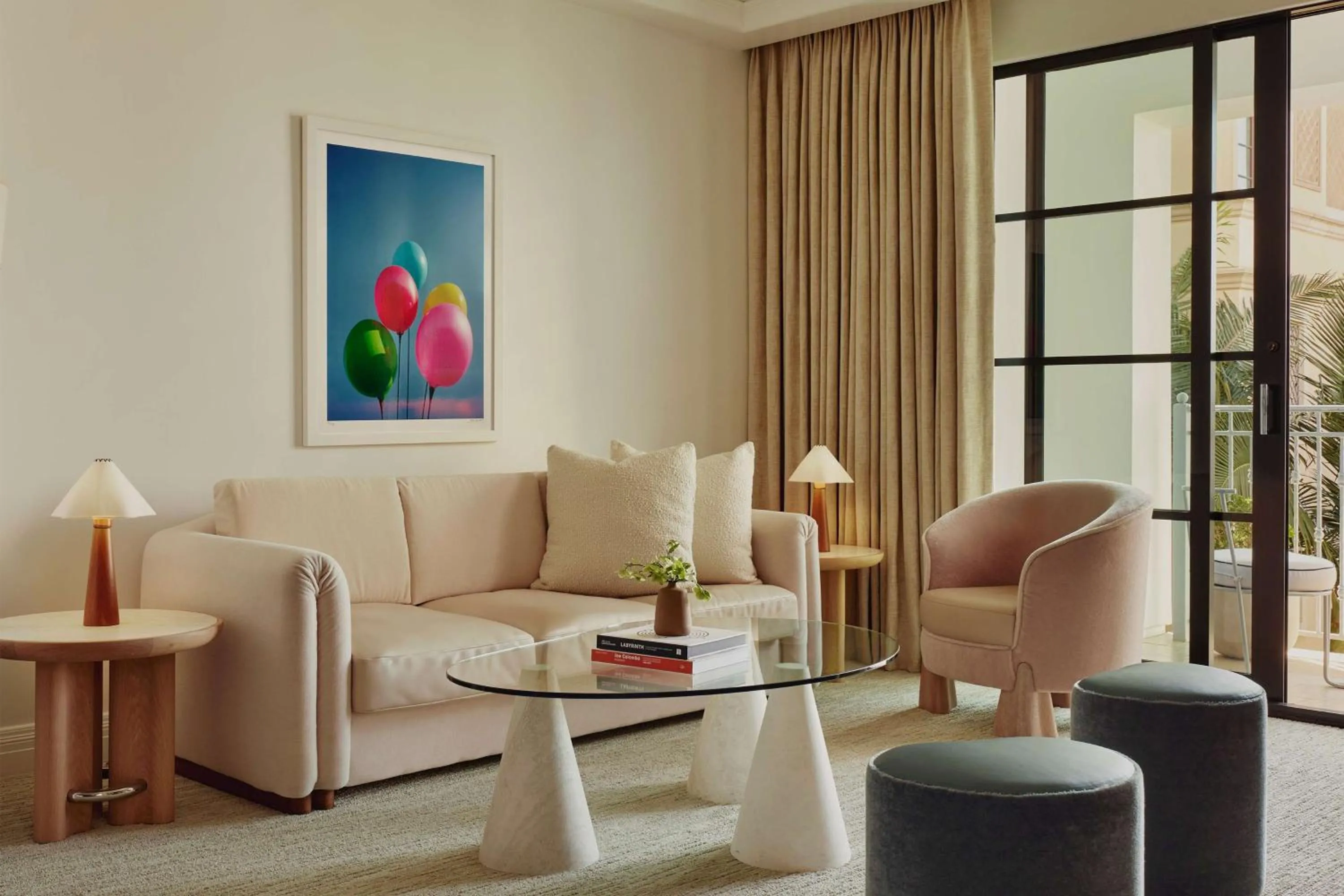 Photo of the whole room in The Maybourne Beverly Hills, Maybourne