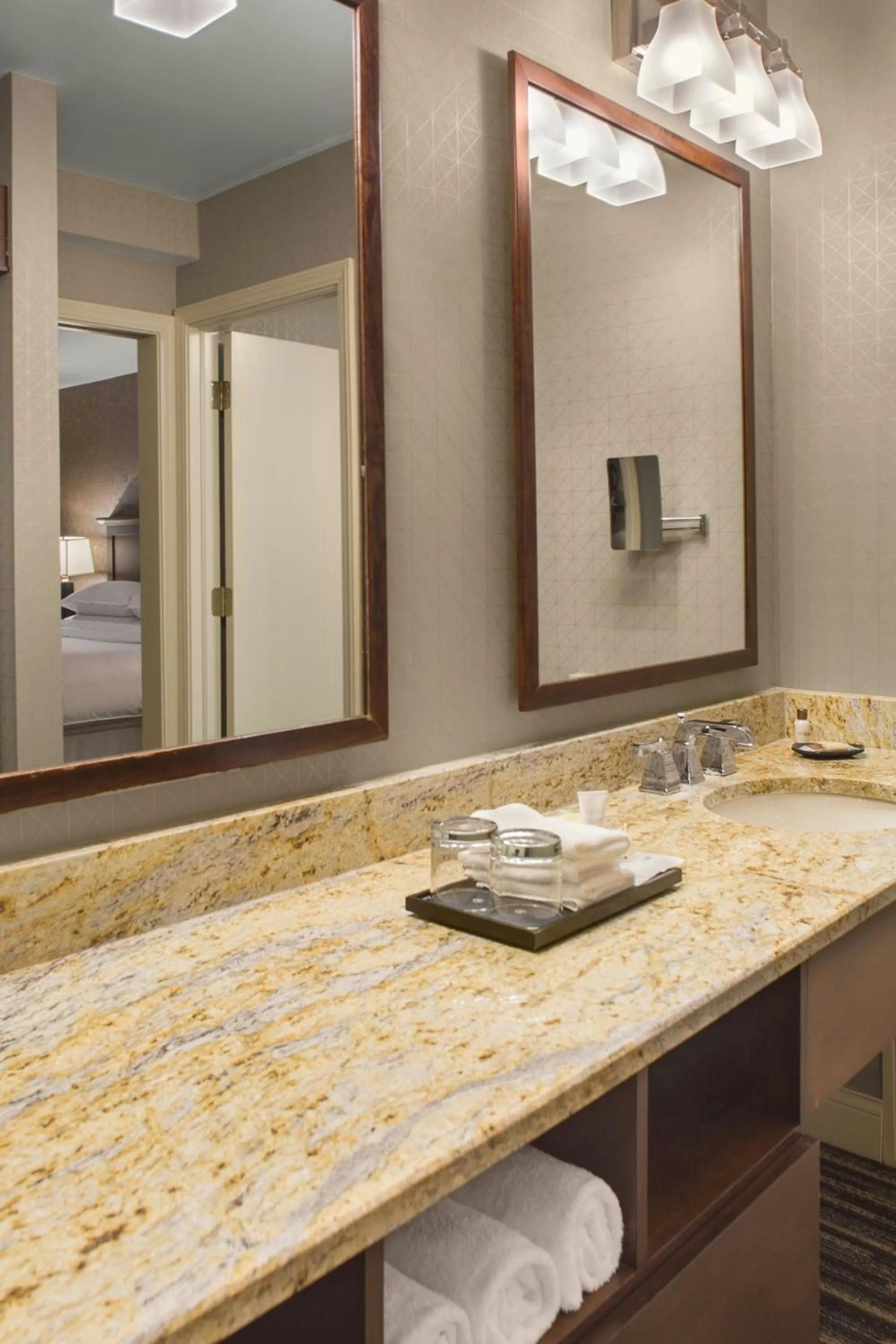 Bathroom in Sheraton Suites Akron Cuyahoga Falls