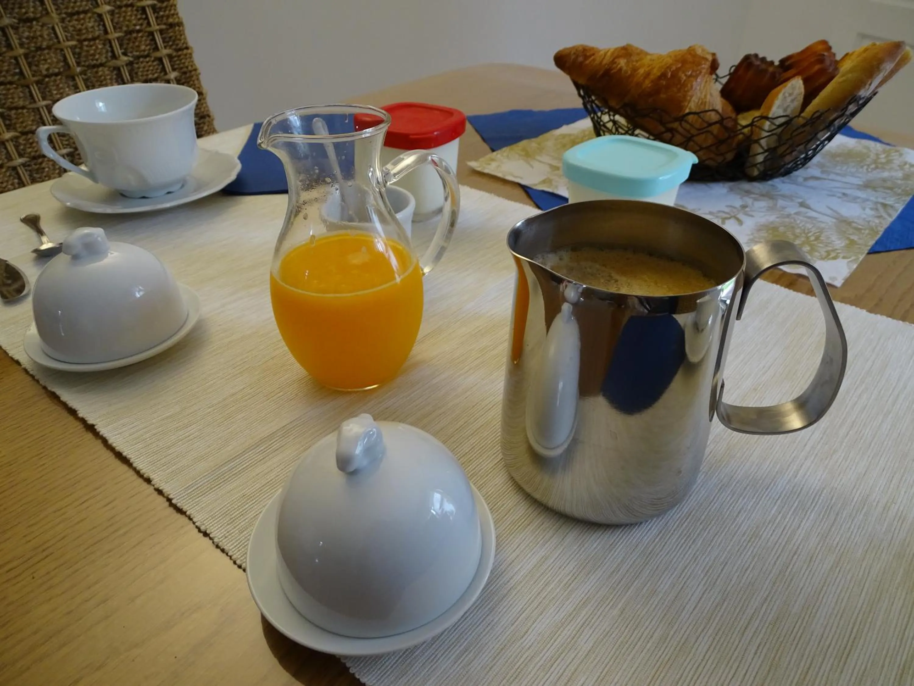 Breakfast in A la Vill'Adour