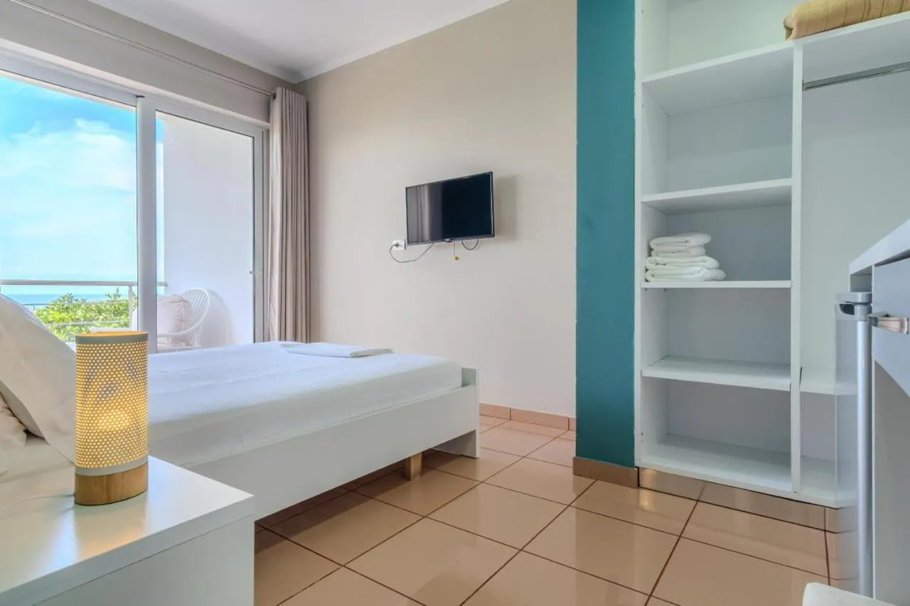 Bedroom, Bed in Aphrodite's Garden