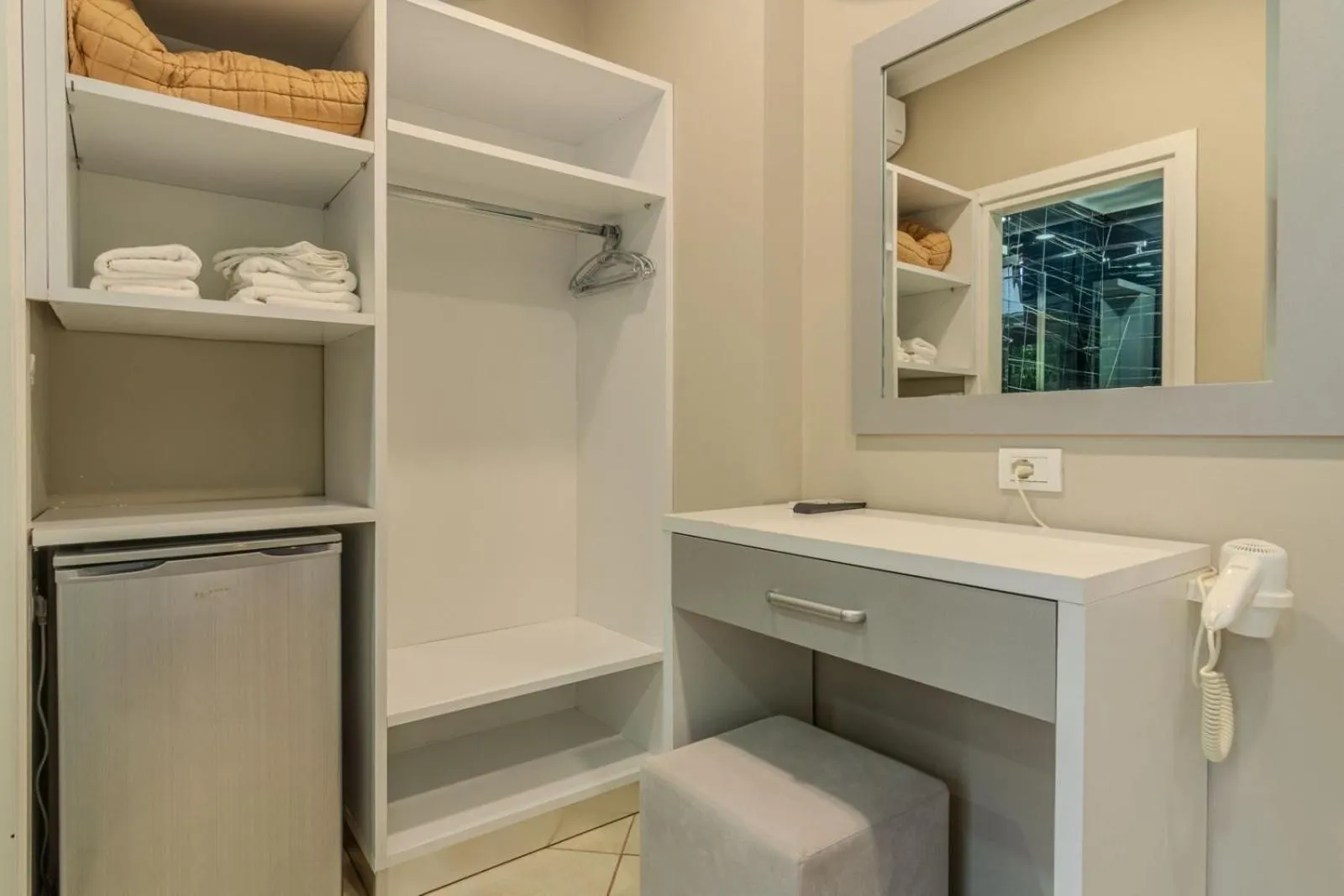 Bed in Aphrodite's Garden