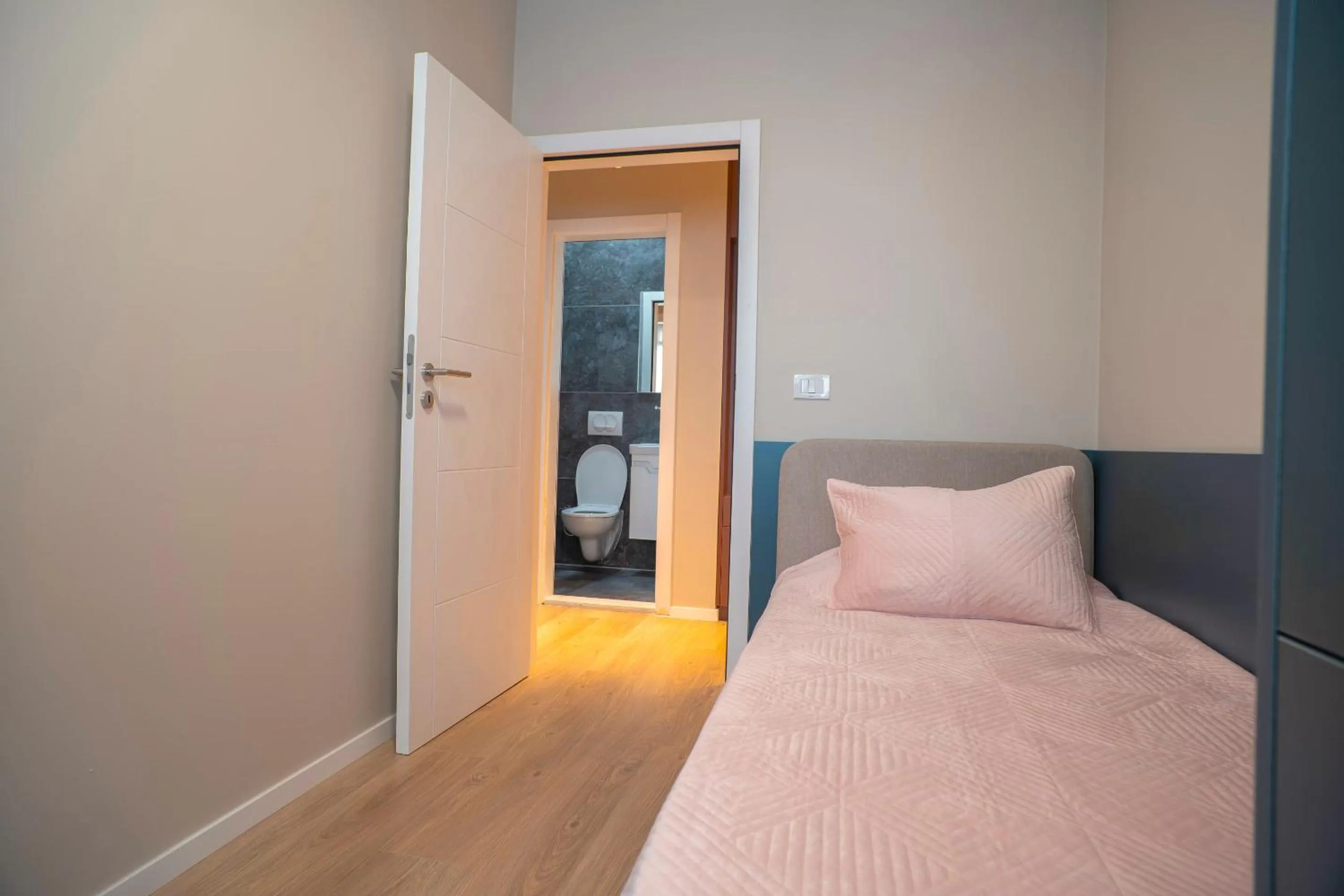 Bedroom, Bed in Lux Apartments