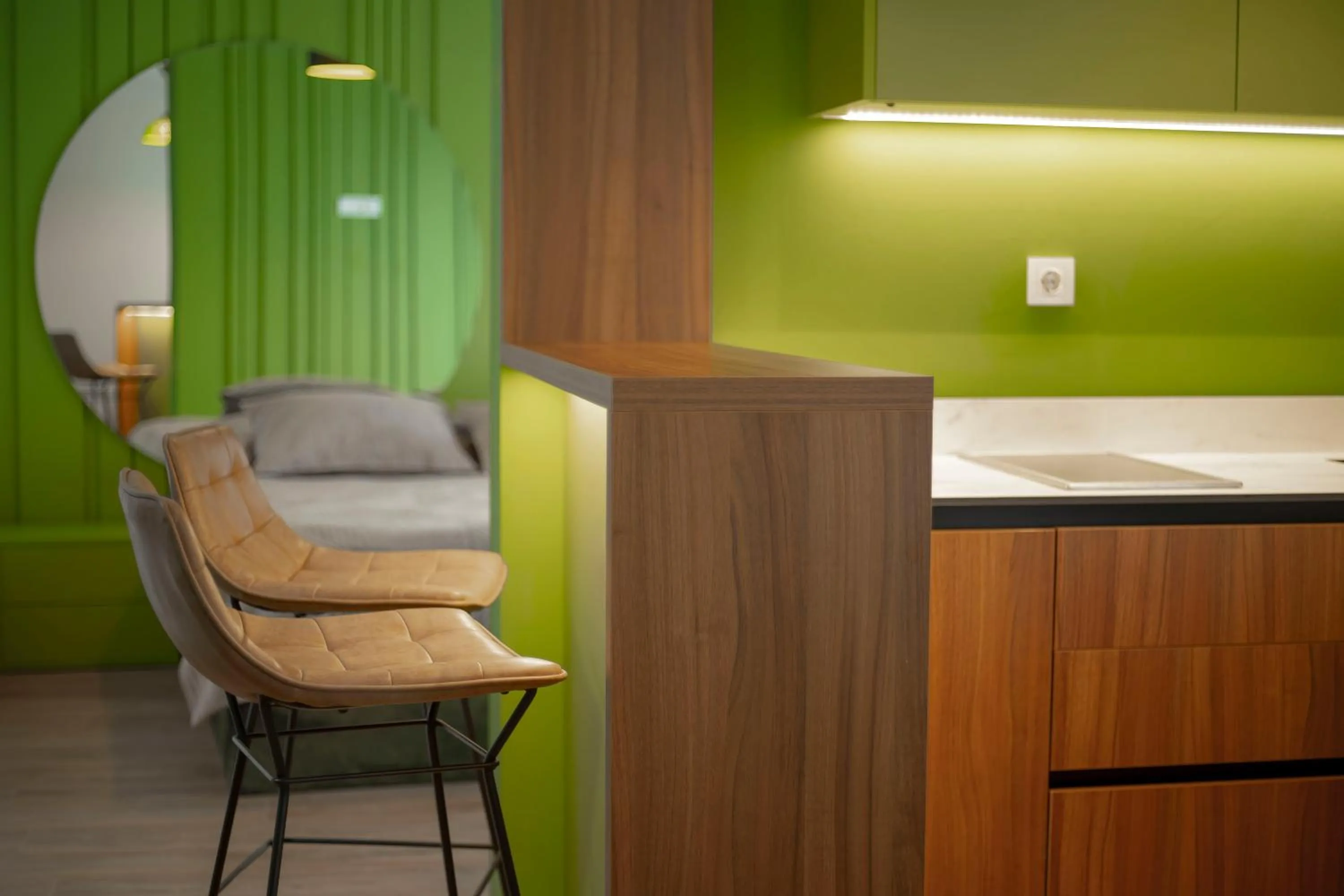 Kitchen or kitchenette in Lux Apartments