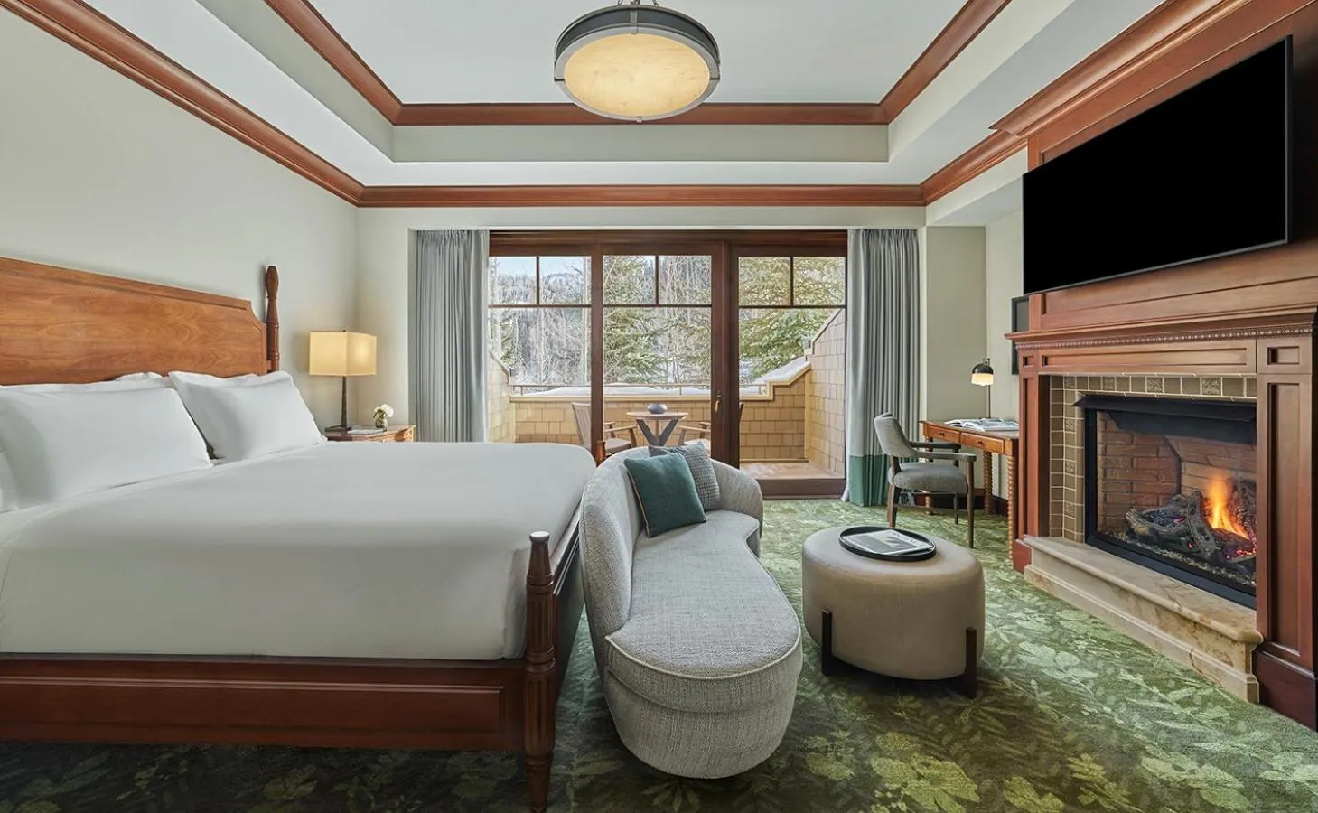 Bed in Montage Deer Valley