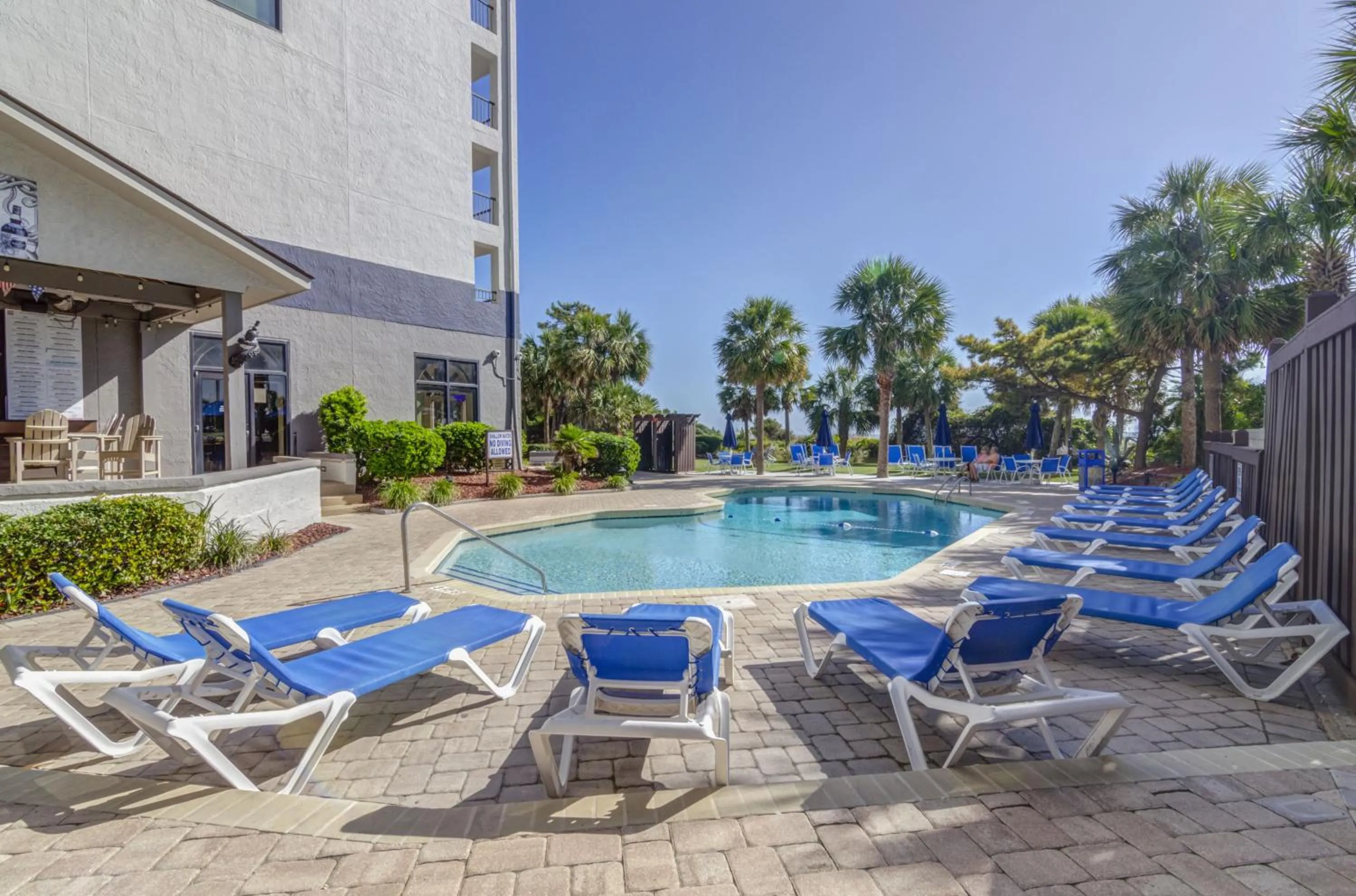 Swimming pool in Beach Colony Resort