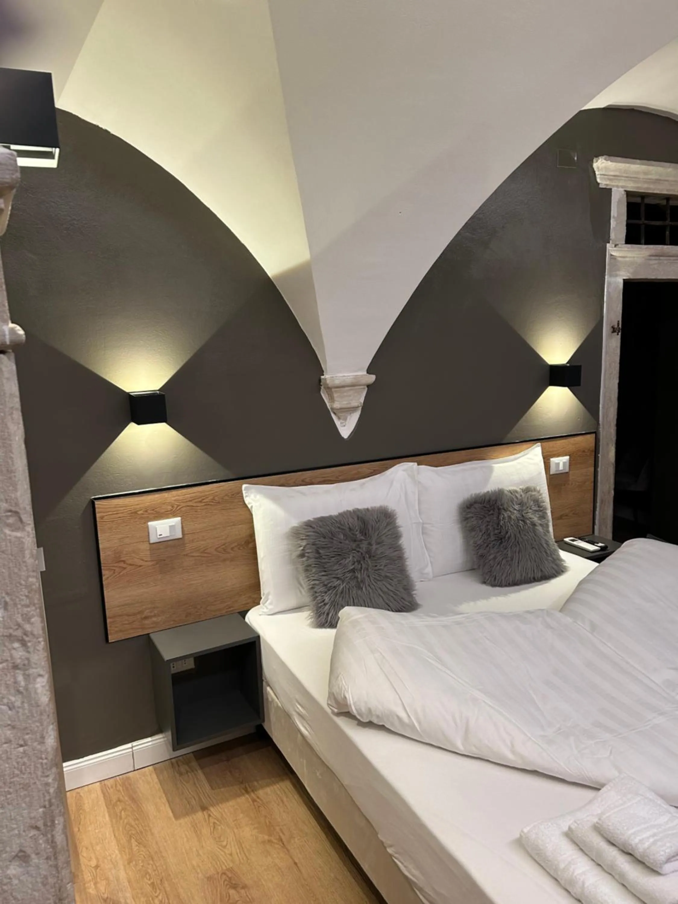 Bed in Beb c’est lavis