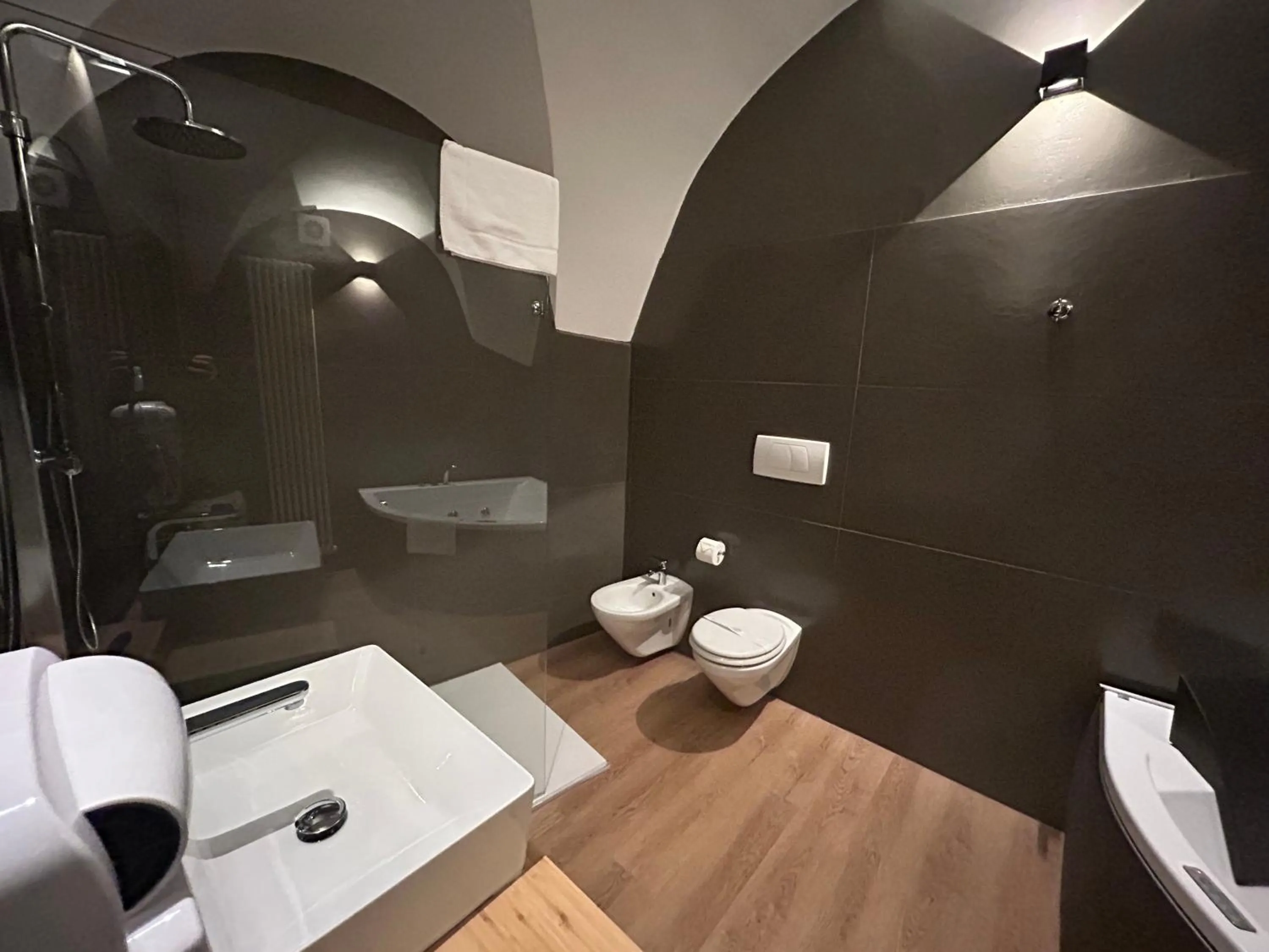 Shower in Beb c’est lavis