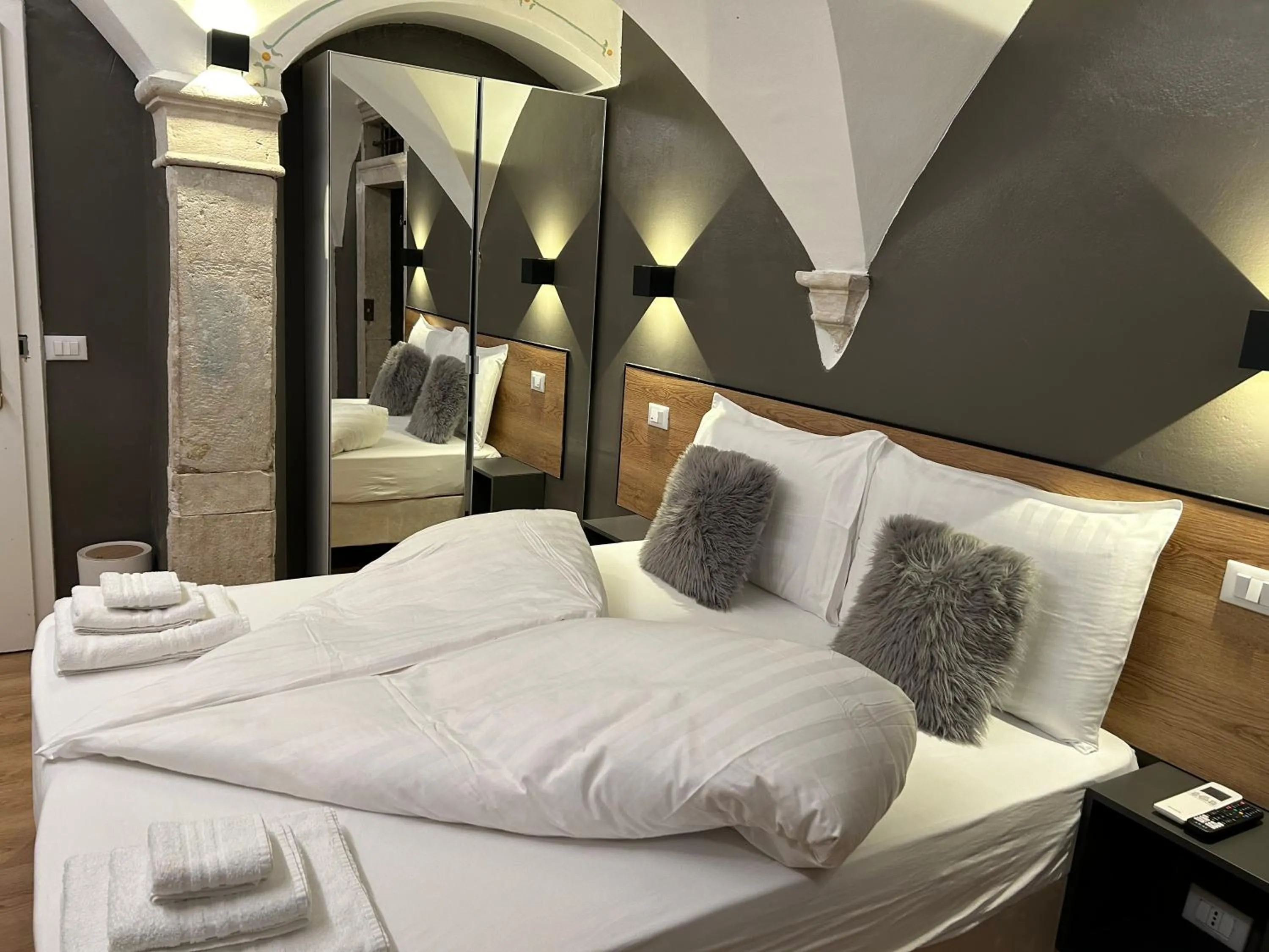 Bed in Beb c’est lavis