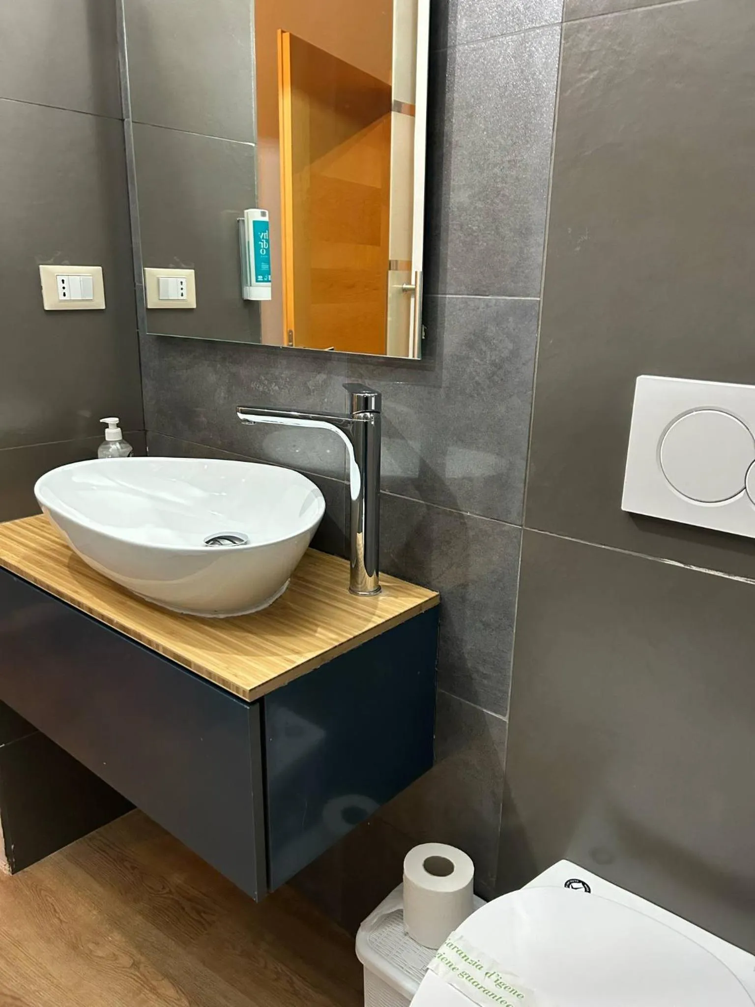 Shower in Beb c’est lavis