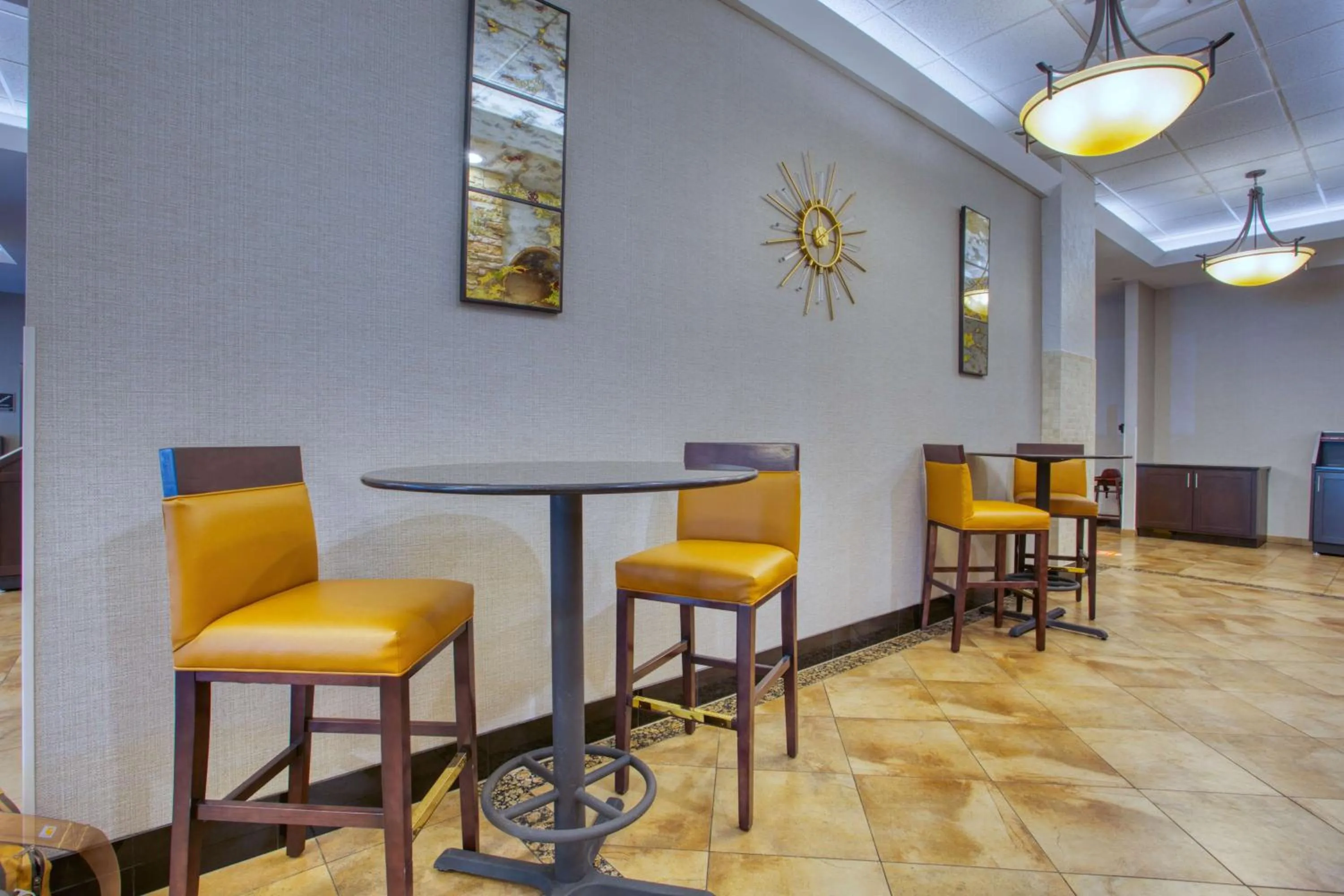 Restaurant/places to eat in Drury Inn & Suites San Antonio Near La Cantera