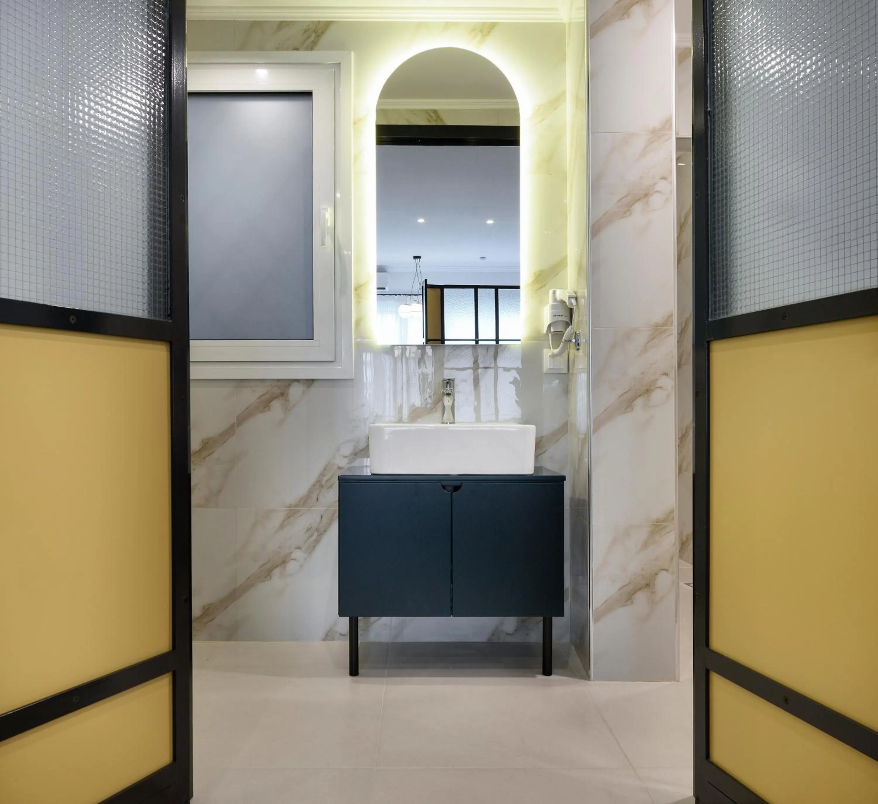 Athenian Sensations Apartments and Suites in the Heart of Athens