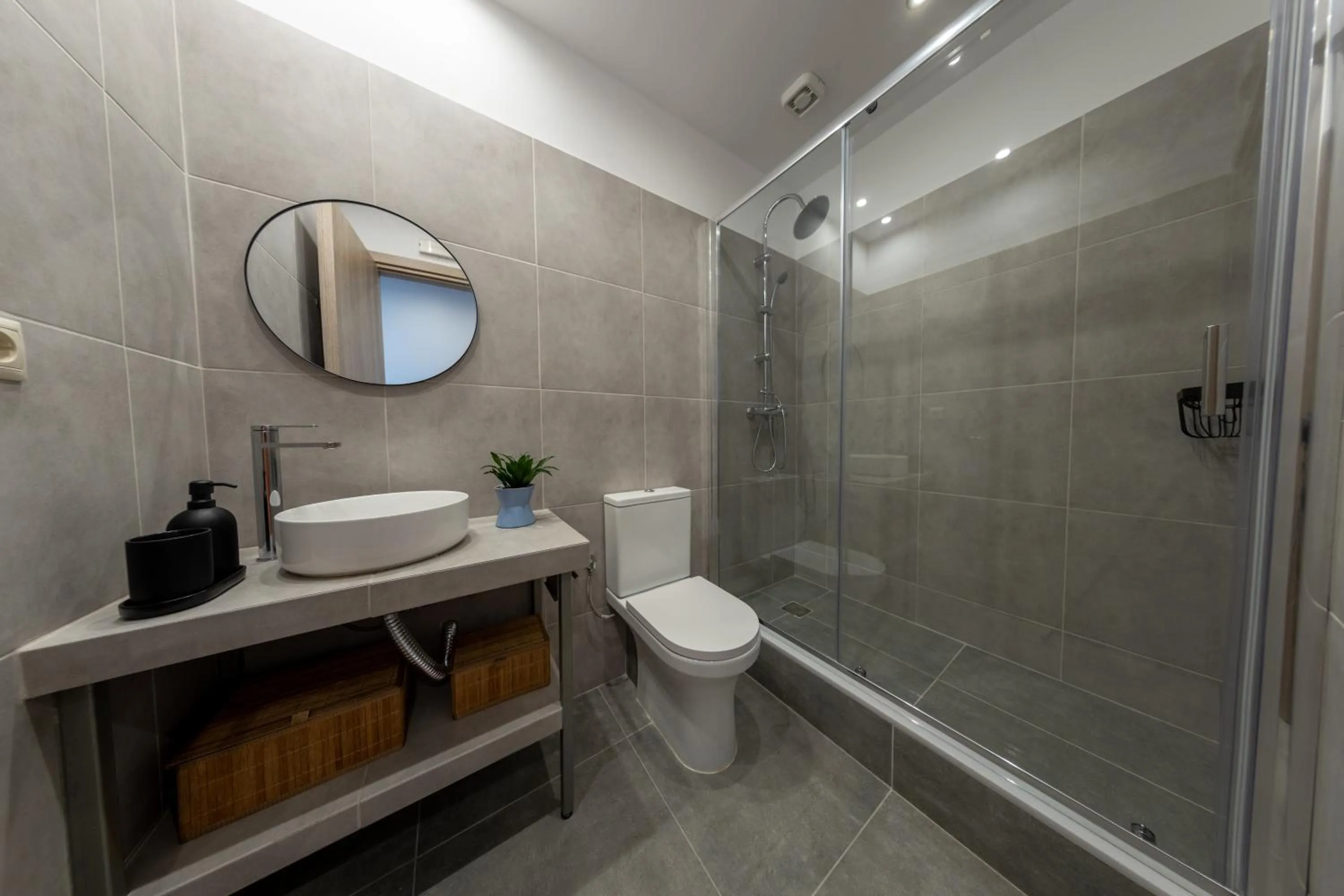 Athenian Sensations Apartments and Suites in the Heart of Athens