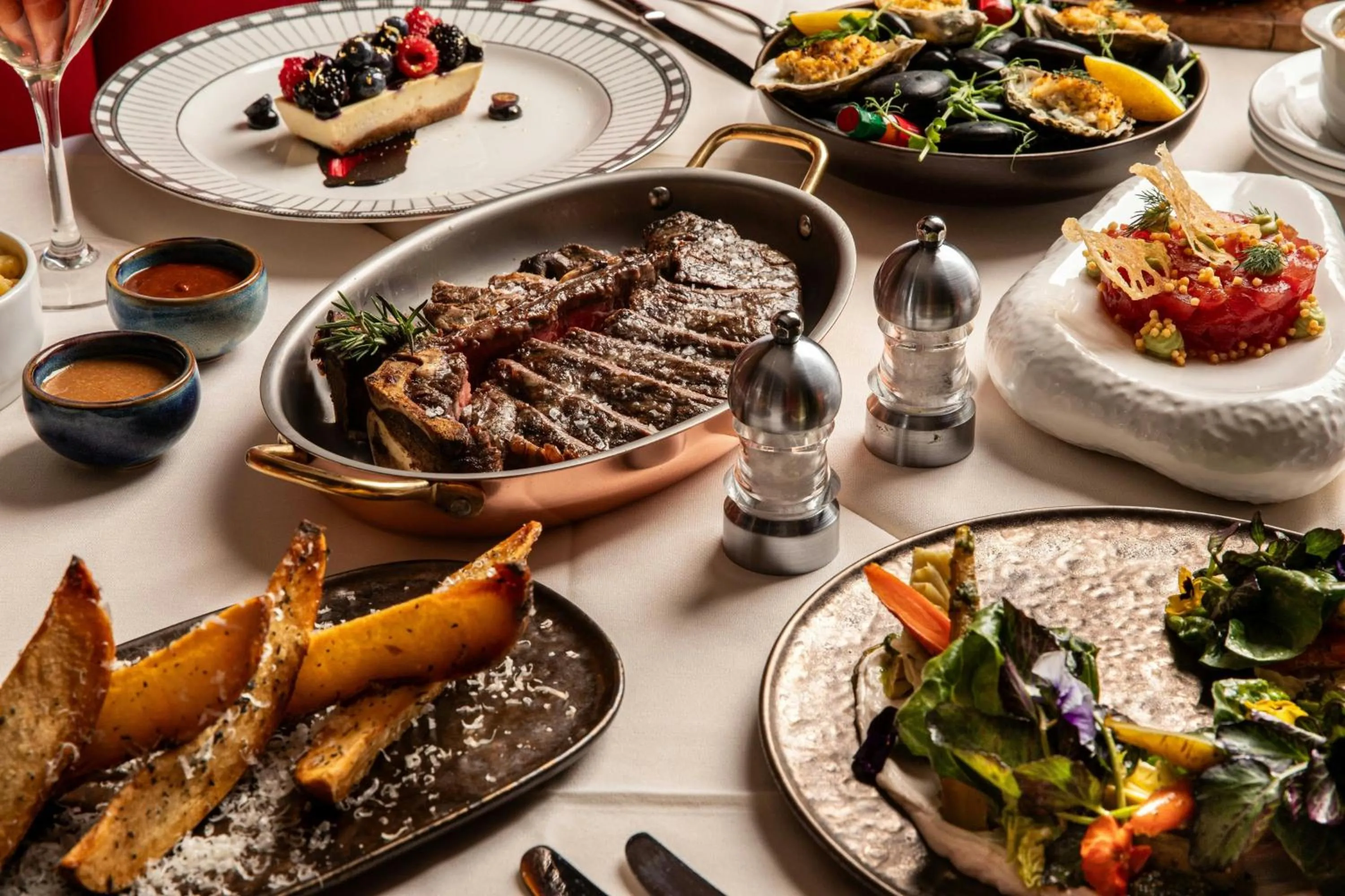 Restaurant/places to eat in The St. Regis Bal Harbour Resort