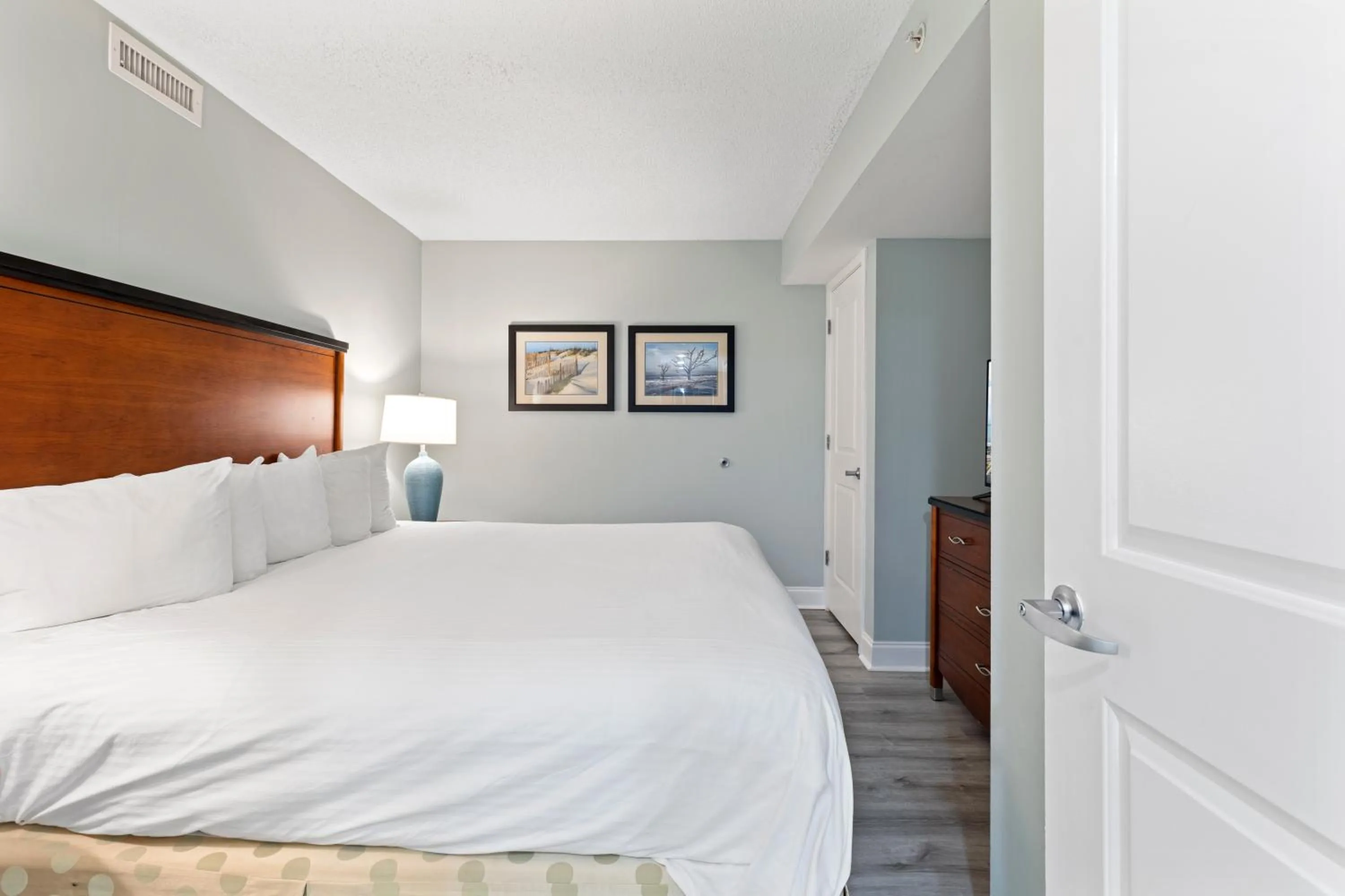 Bed in Sandy Beach Resort