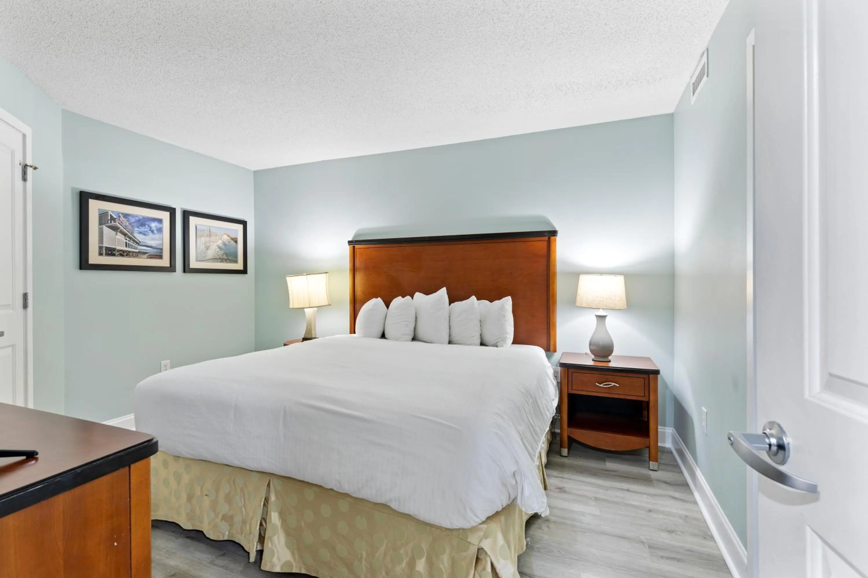 Bed in Sandy Beach Resort