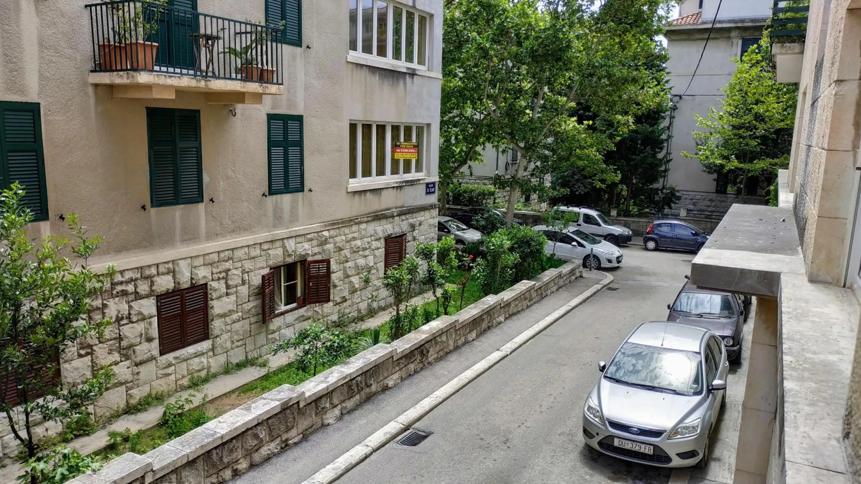 Property building in Tempus Apartment