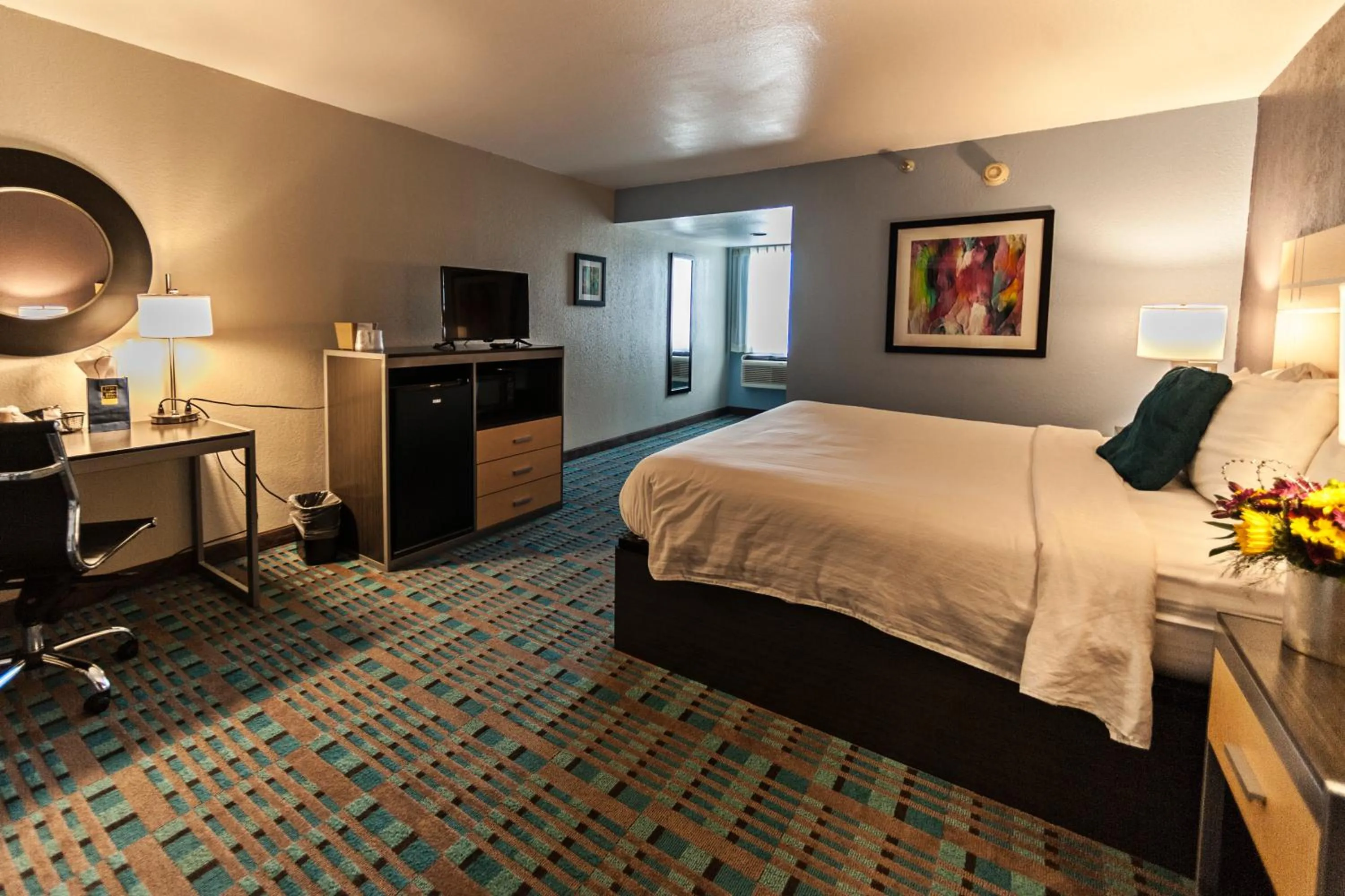 Bed in Studio 6 Amarillo, TX West Medical Center