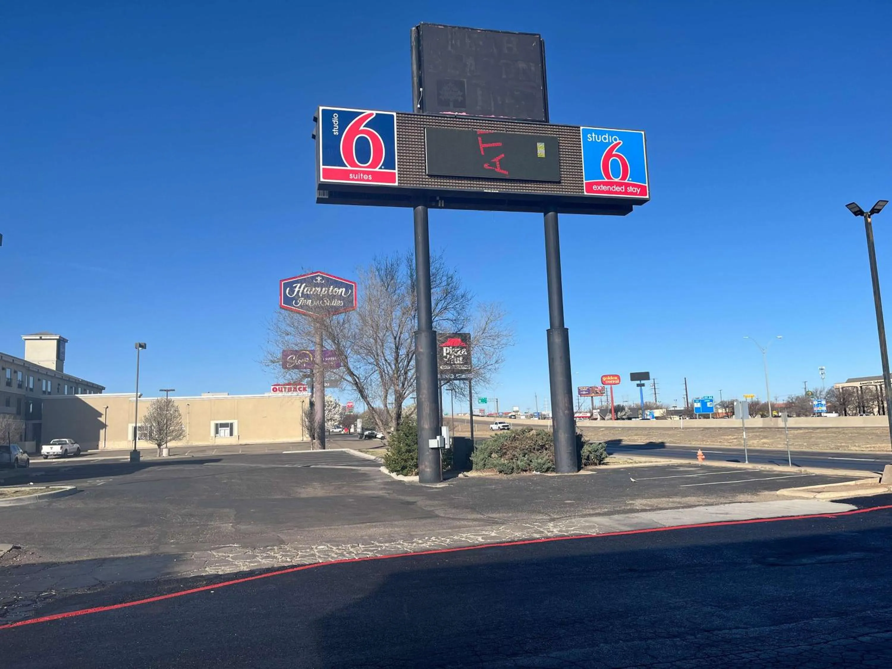 Property building in Studio 6 Amarillo, TX West Medical Center