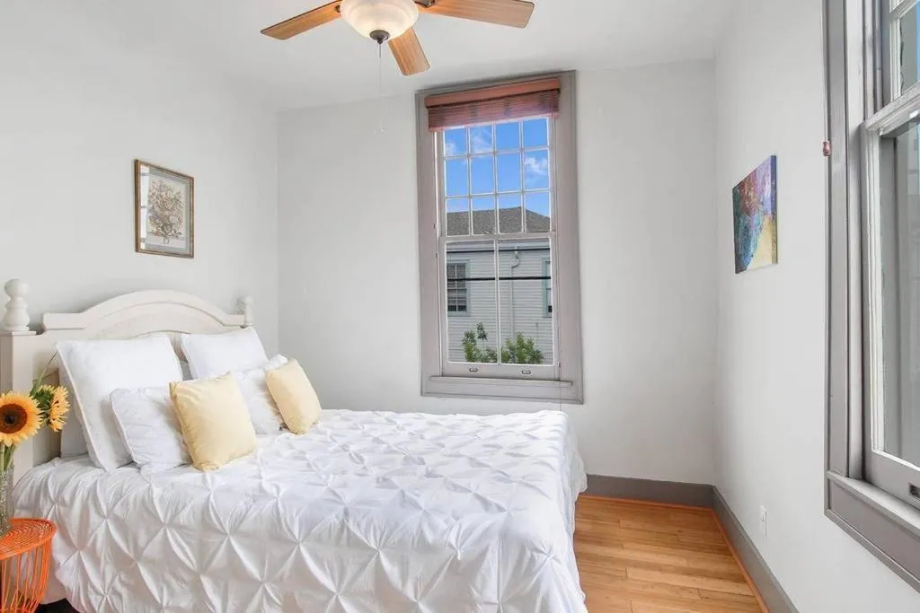 Bed in Freret Apartments near Streetcar & Tulane