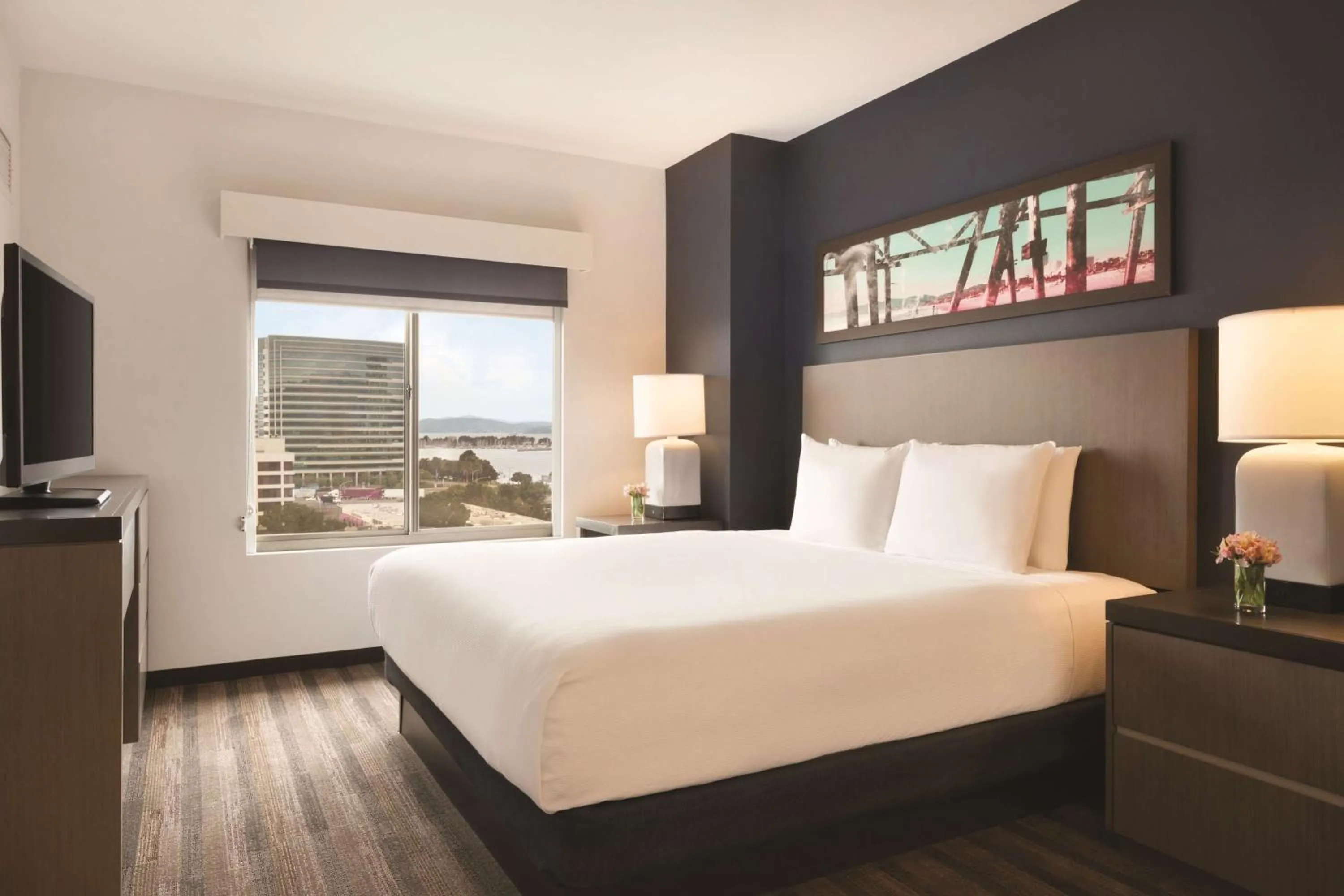 Bedroom, Bed in Hyatt House Emeryville